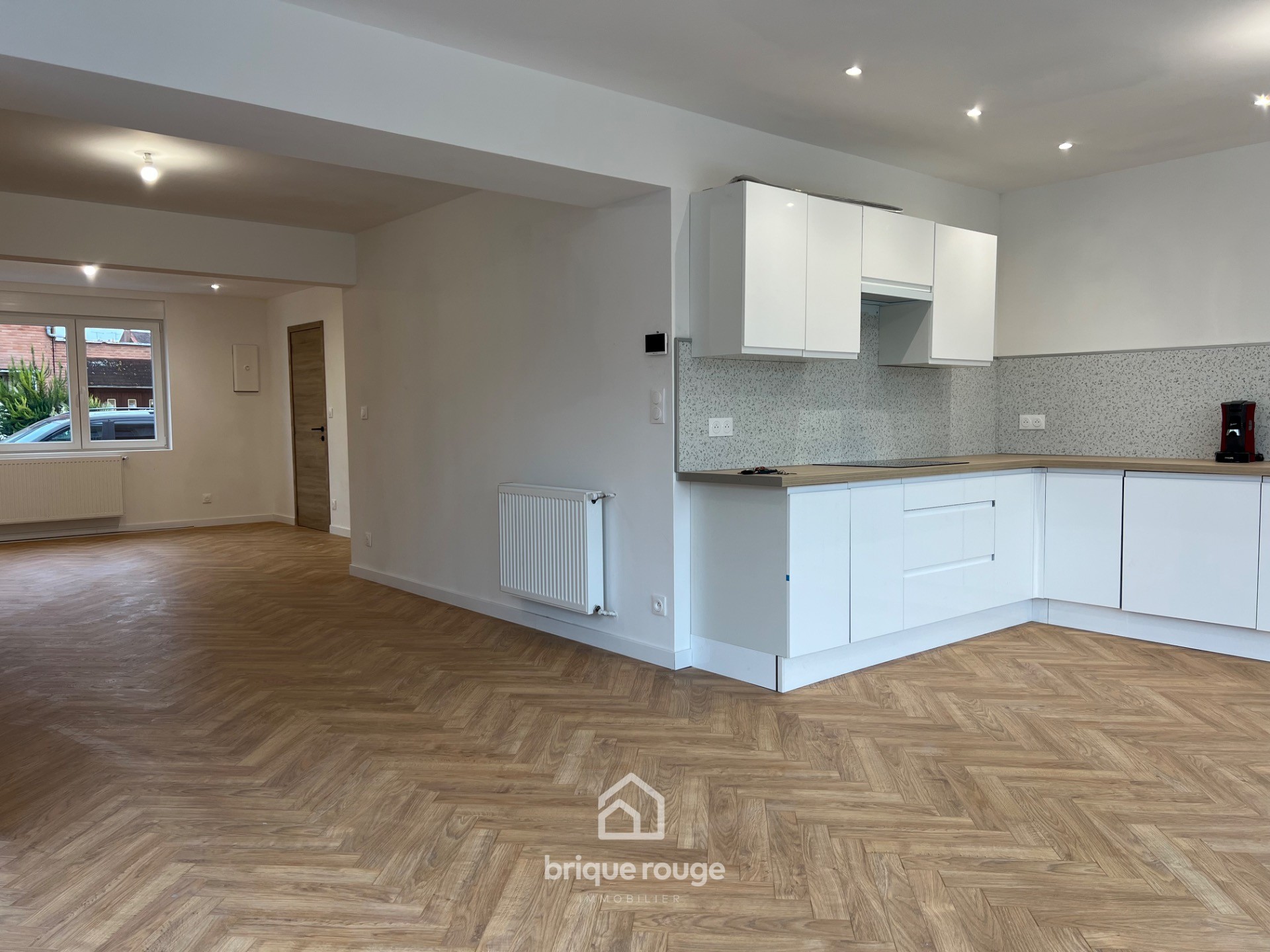 Uniquement chez brique rouge immobilier Photo 4 - Brique Rouge Immobilier Uniquement chez brique rouge immobilier Photo 4 - Brique Rouge Immobilier