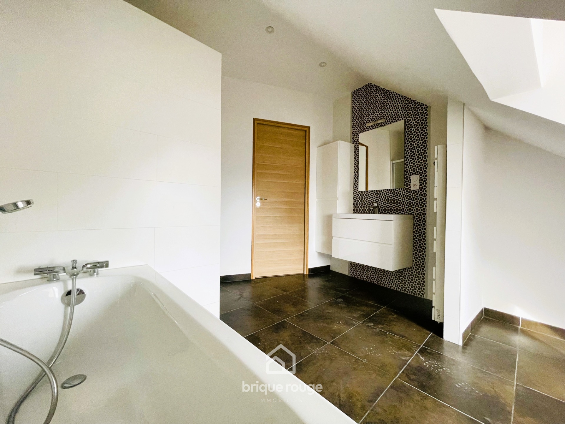 Superbe appartement t4 duplex proche centre ville arras Photo 1 - Brique Rouge Immobilier Superbe appartement t4 duplex proche centre ville arras Photo 1 - Brique Rouge Immobilier