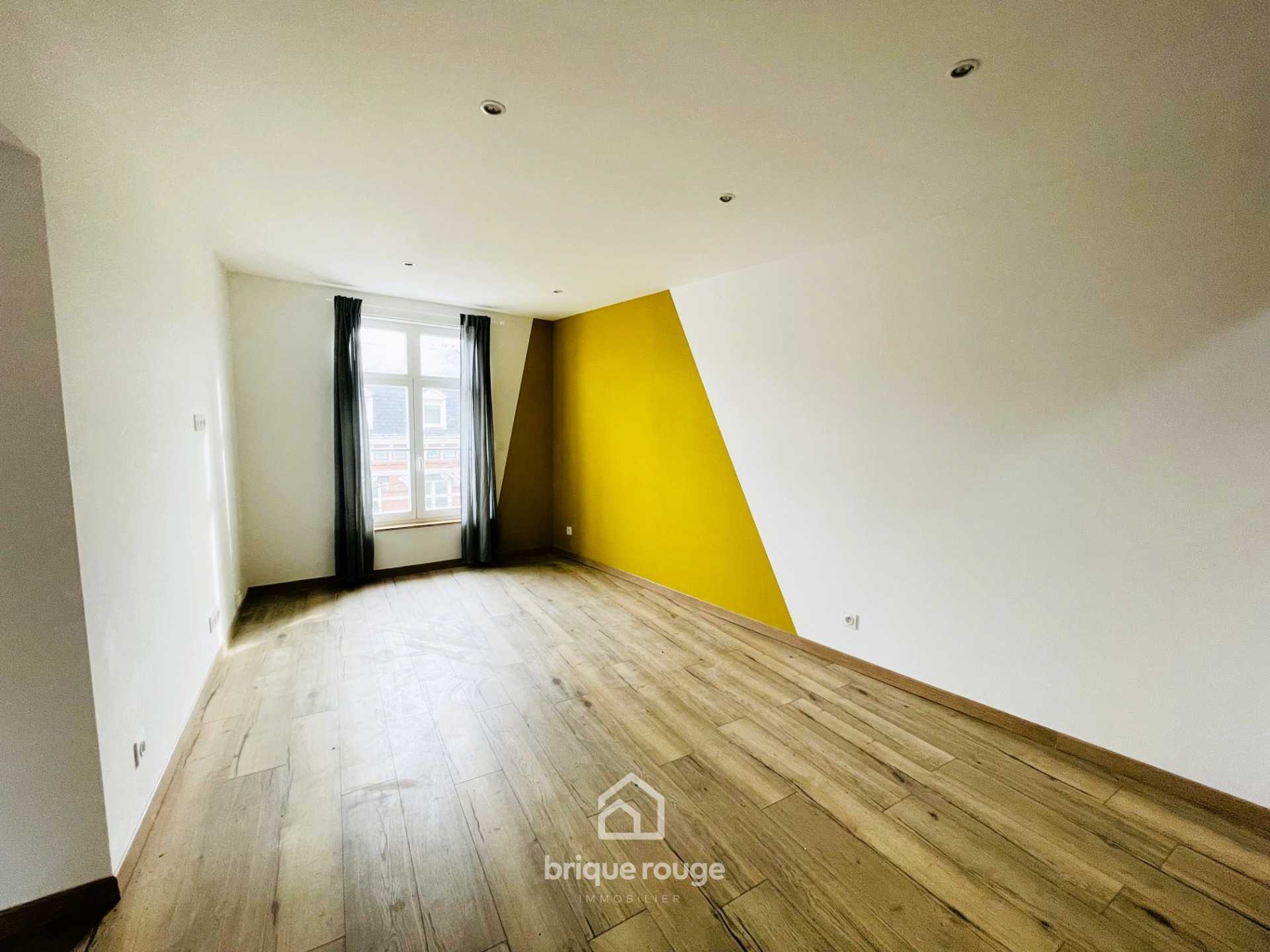 Superbe appartement t4 duplex proche centre ville arras Photo 9 - Brique Rouge Immobilier Superbe appartement t4 duplex proche centre ville arras Photo 9 - Brique Rouge Immobilier