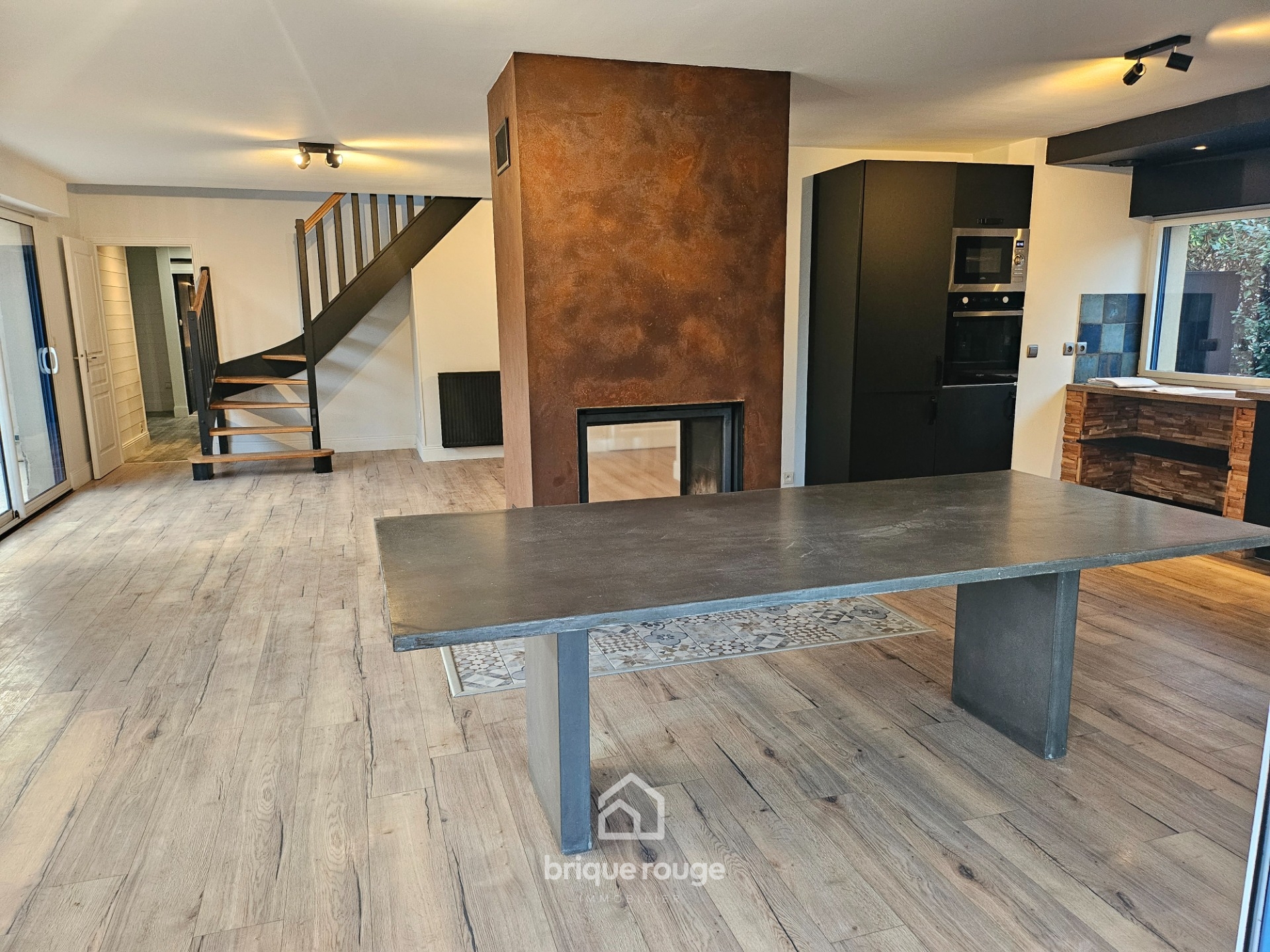 Maison de famille camier Photo 1 - Brique Rouge Immobilier Maison de famille camier Photo 1 - Brique Rouge Immobilier