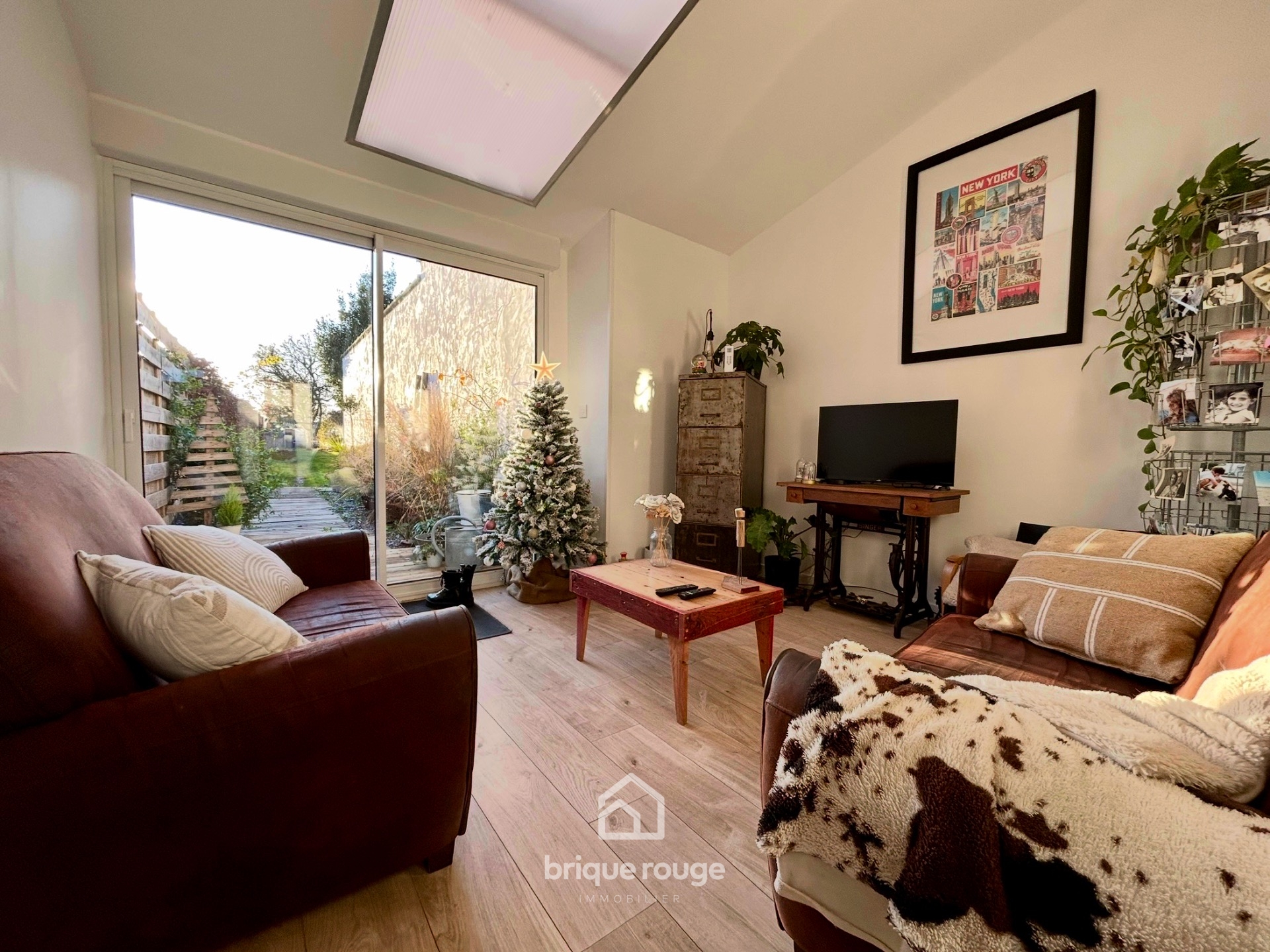 Belle 1930 renovee au coeur de santes avec garage Photo 1 - Brique Rouge Immobilier