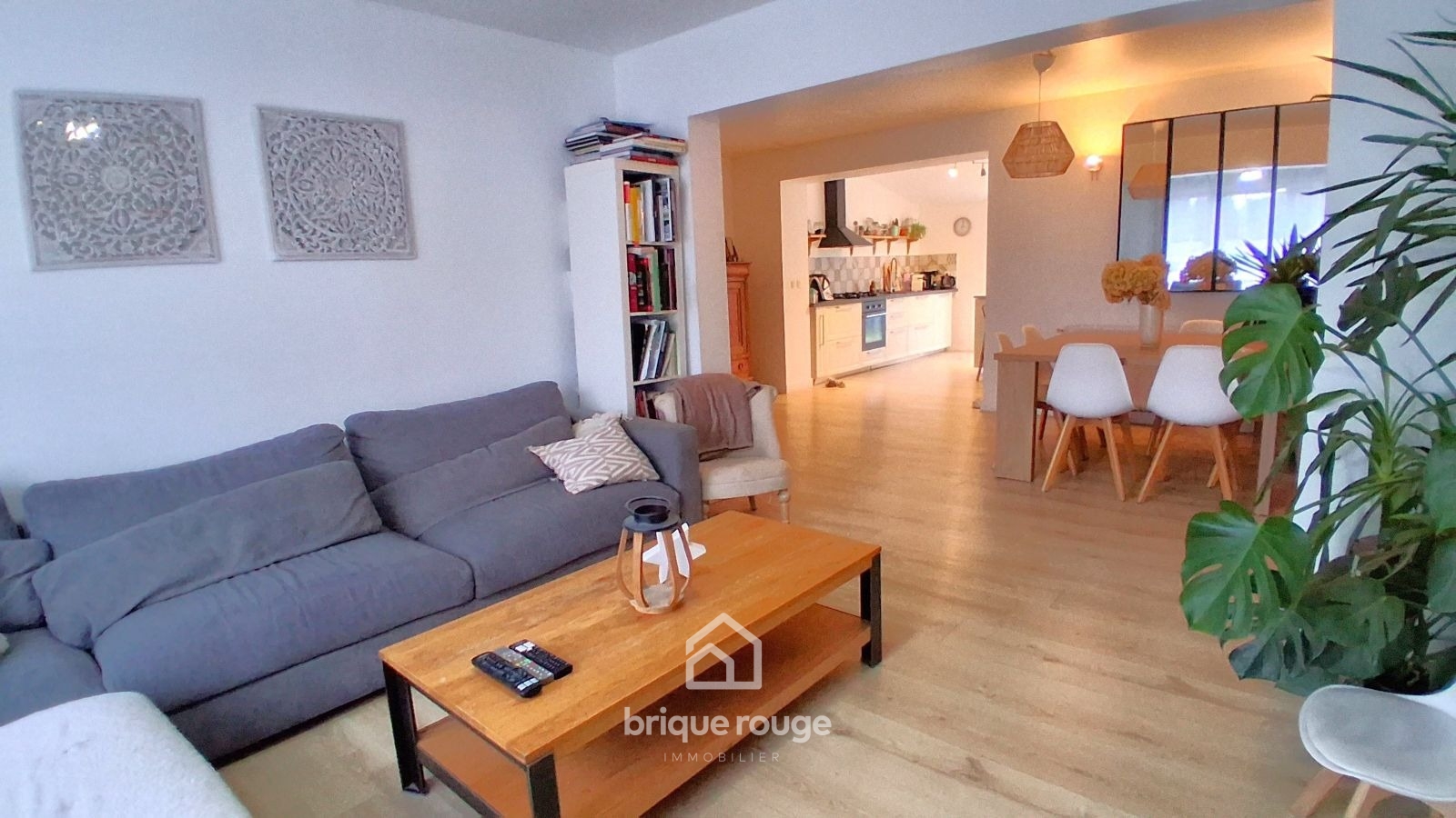 Superbe maison 4 chambres jardin parkings Photo 1 - Brique Rouge Immobilier