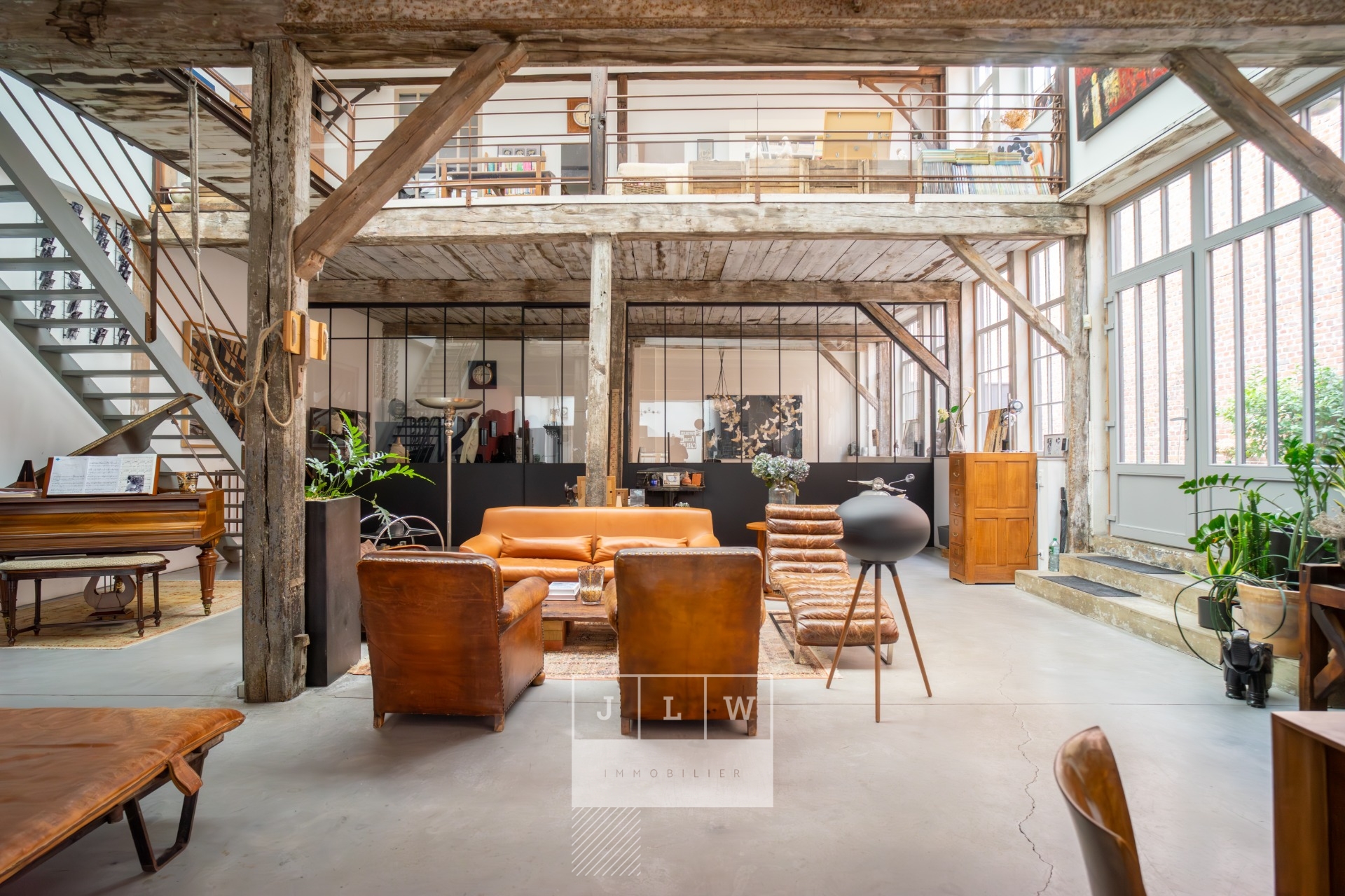 Superbe loft d exception avec exterieur Photo 5 - Brique Rouge Immobilier Superbe loft d exception avec exterieur Photo 5 - Brique Rouge Immobilier
