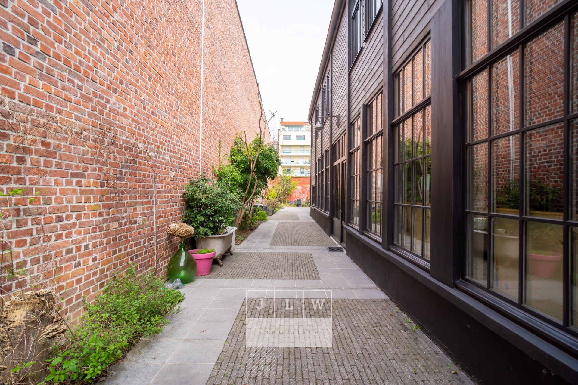 Superbe loft d exception avec exterieur Photo 15 - Brique Rouge Immobilier Superbe loft d exception avec exterieur Photo 15 - Brique Rouge Immobilier