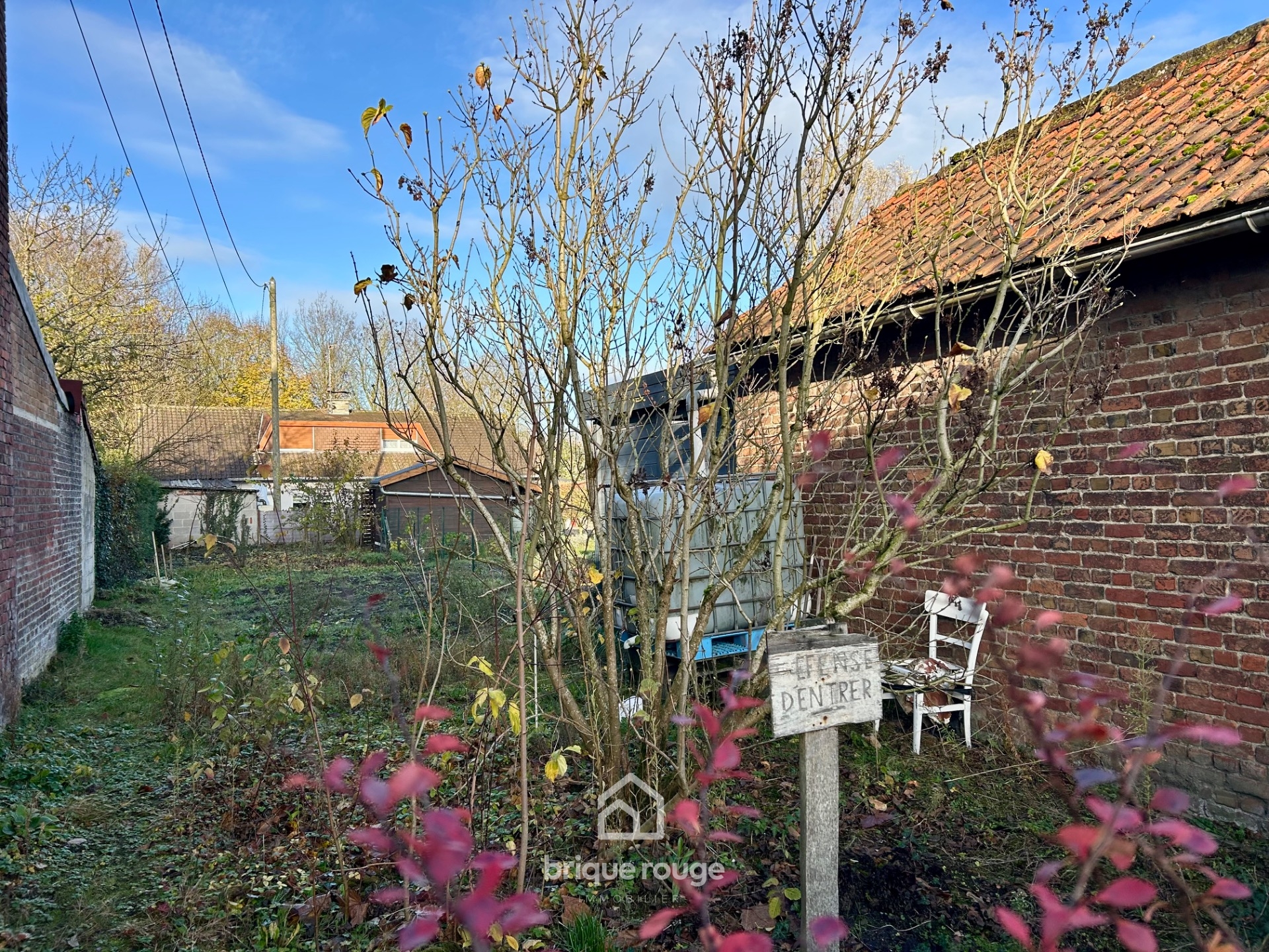 Terrain constructible 178m avec garage Photo 3 - Brique Rouge Immobilier