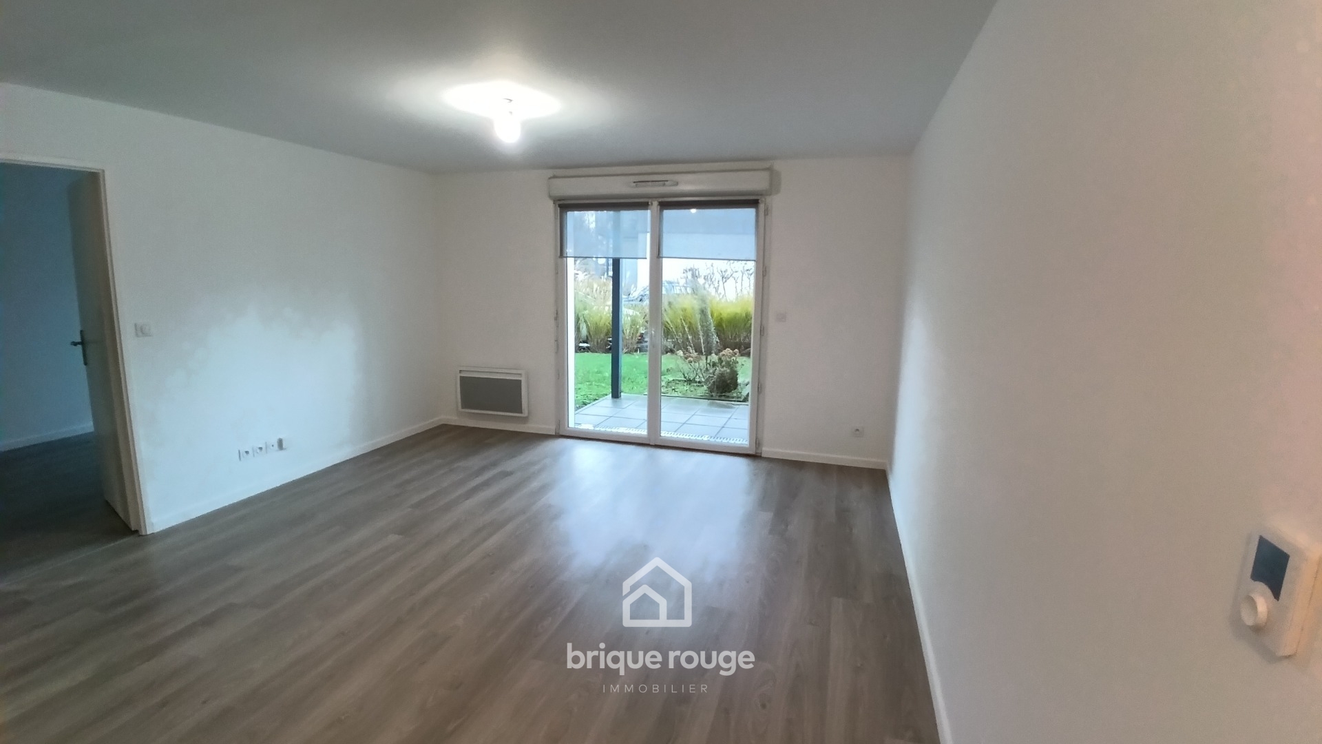 Tres beau t2 au rdc d une residence securisee sur phalempin Photo 3 - Brique Rouge Immobilier Tres beau t2 au rdc d une residence securisee sur phalempin Photo 3 - Brique Rouge Immobilier
