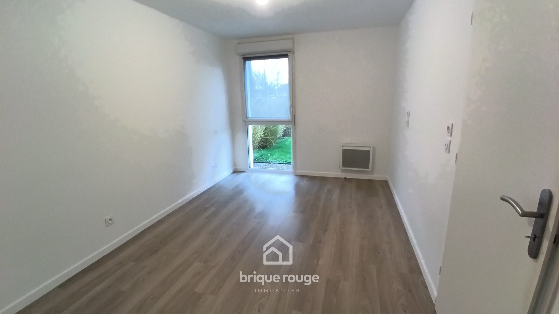 Tres beau t2 au rdc d une residence securisee sur phalempin Photo 4 - Brique Rouge Immobilier Tres beau t2 au rdc d une residence securisee sur phalempin Photo 4 - Brique Rouge Immobilier
