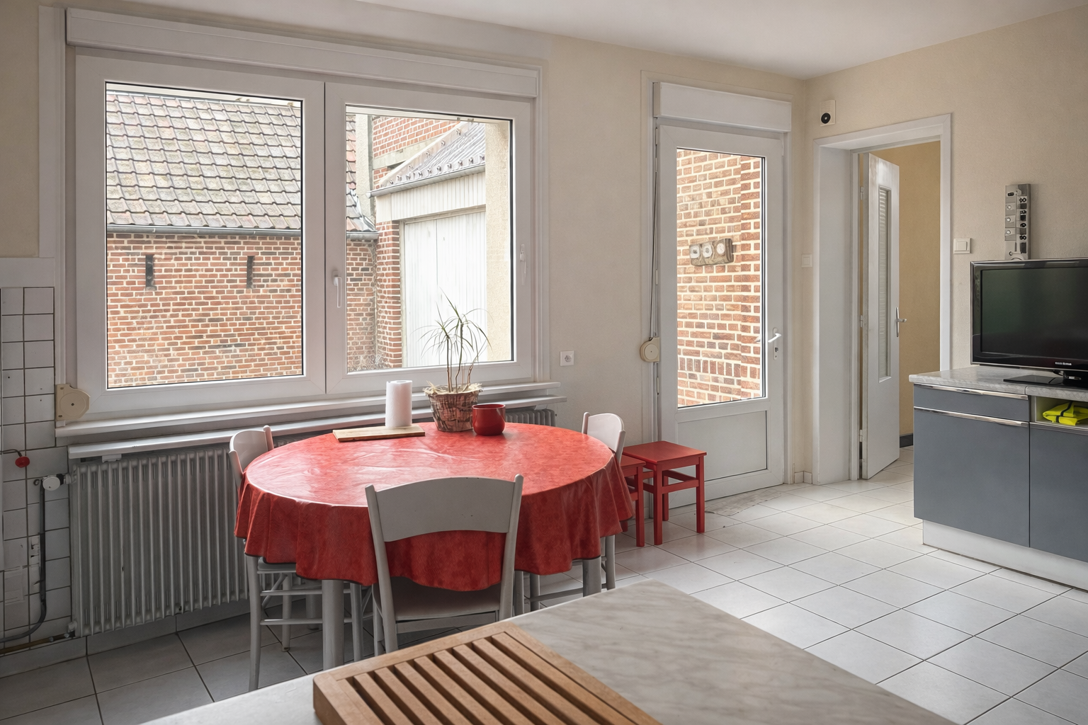 Maison de village 4 chambres jardin garage  160m Photo 4 - Brique Rouge Immobilier