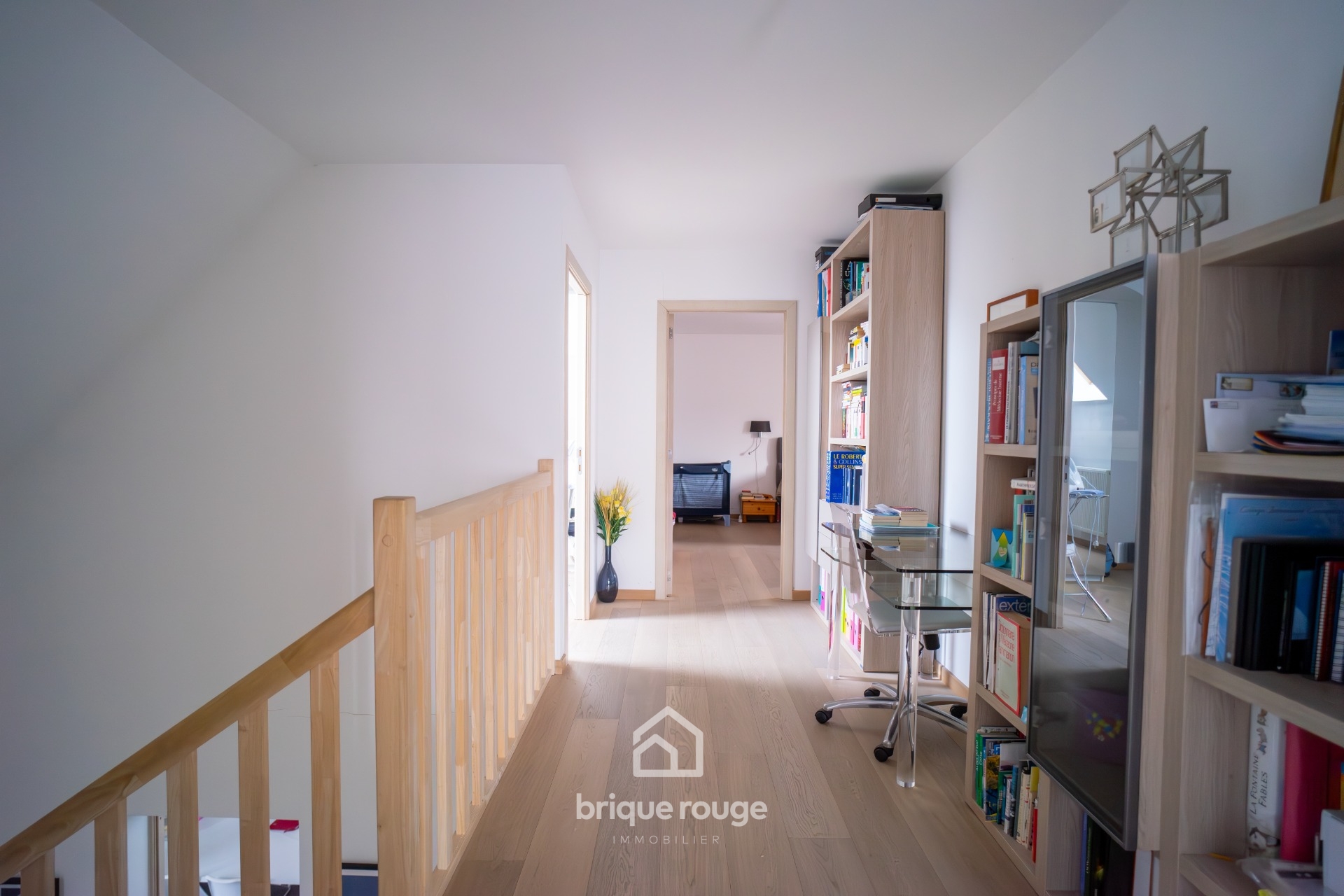 Individuelle familiale 5 chambres poss 6  semi plain pied  Photo 14 - Brique Rouge Immobilier