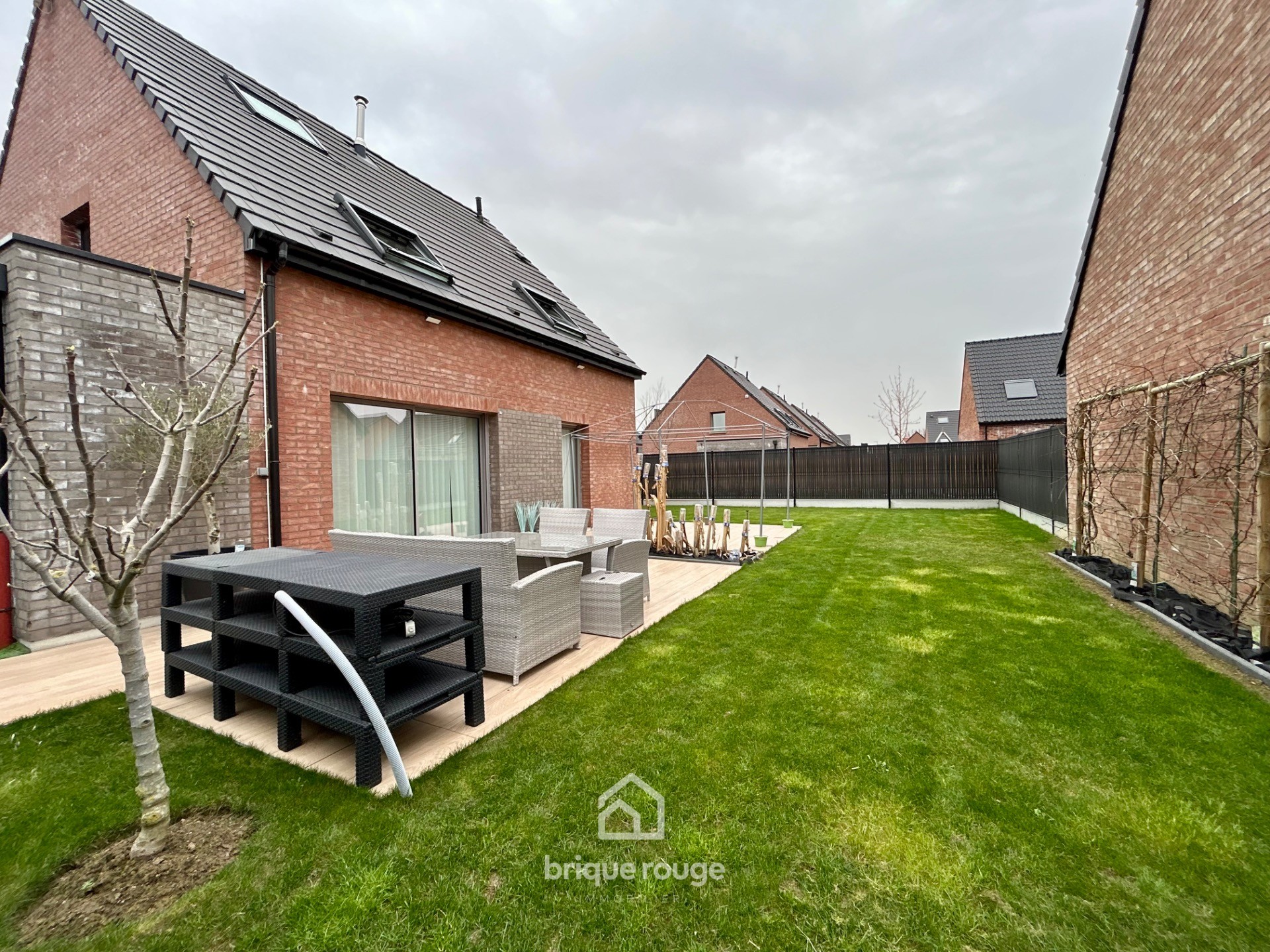 Belle construction individuelle Photo 1 - Brique Rouge Immobilier Belle construction individuelle Photo 1 - Brique Rouge Immobilier