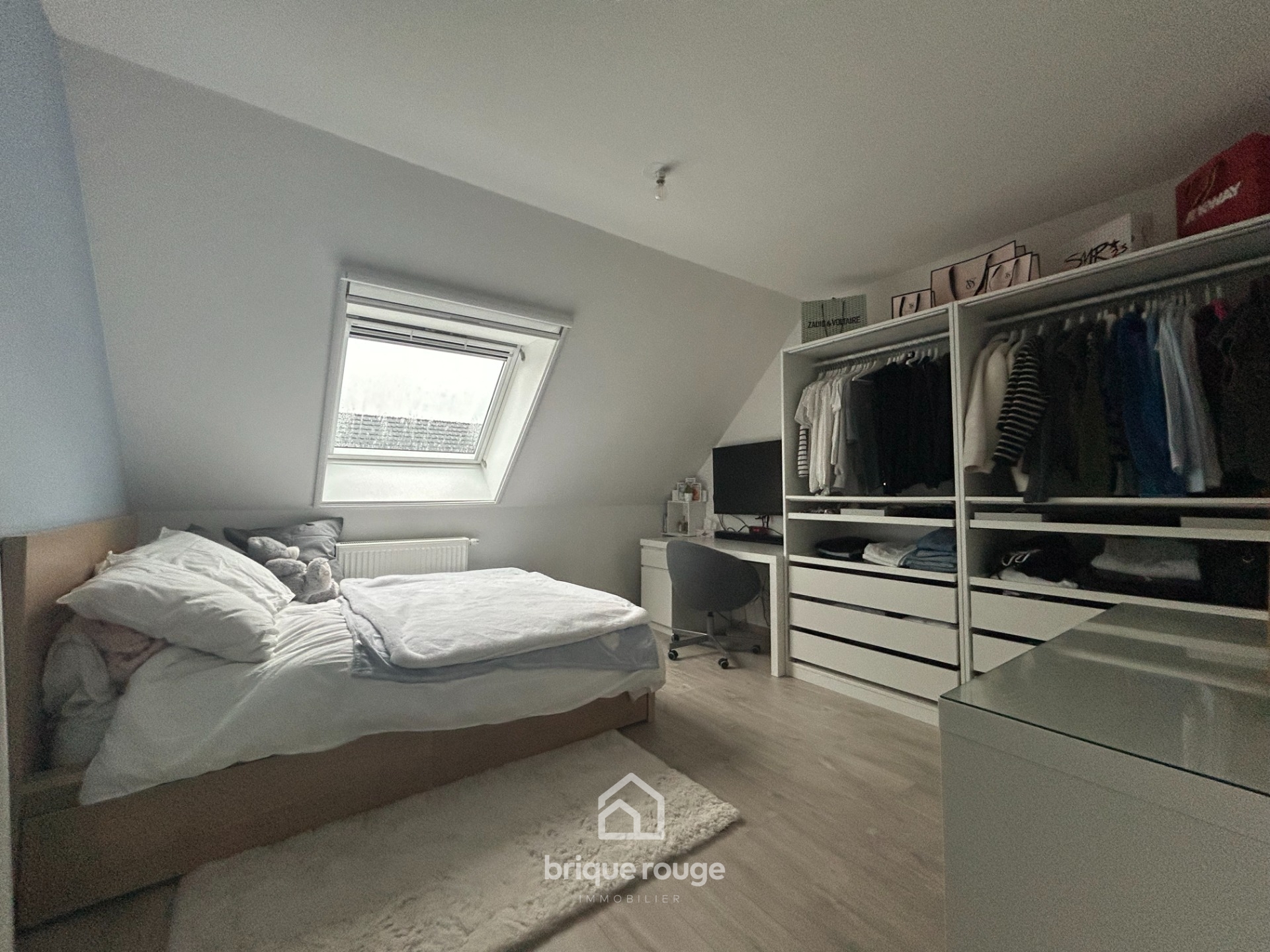 Maison recente 135 m secteur calme Photo 5 - Brique Rouge Immobilier Maison recente 135 m secteur calme Photo 5 - Brique Rouge Immobilier