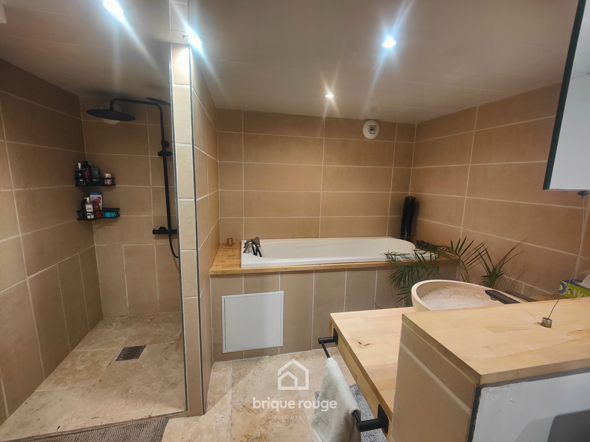 Sequedin belle maison t4   grand sous sol amenage sur 600m Photo 11 - Brique Rouge Immobilier