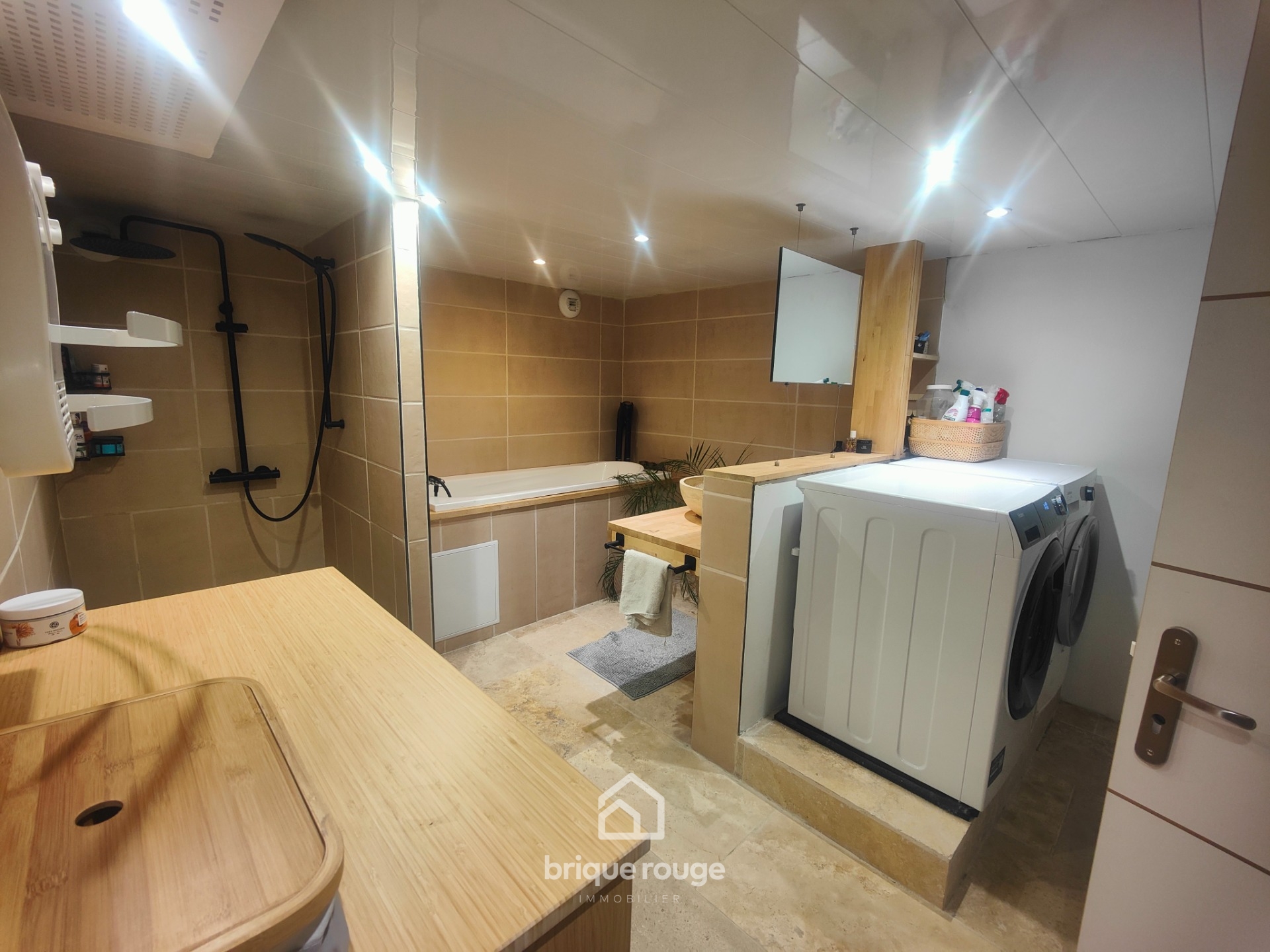 Sequedin belle maison t4   grand sous sol amenage sur 600m Photo 12 - Brique Rouge Immobilier