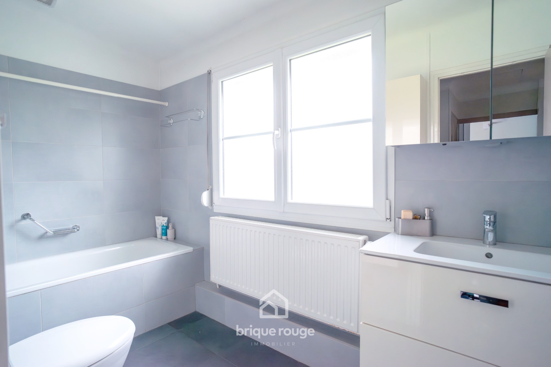 Belle maison familliale secteur calme  Photo 5 - Brique Rouge Immobilier