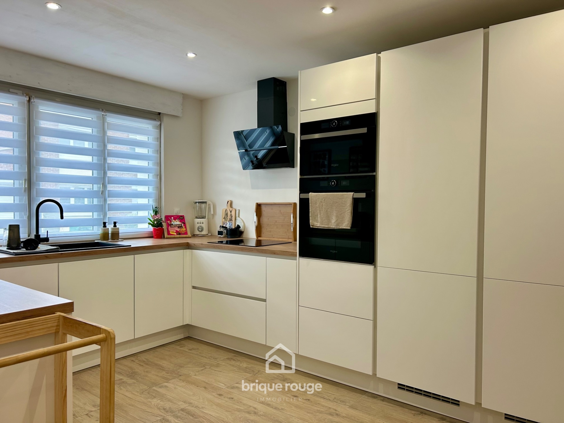 Maison 3 chambres entierement renovee Photo 2 - Brique Rouge Immobilier Maison 3 chambres entierement renovee Photo 2 - Brique Rouge Immobilier