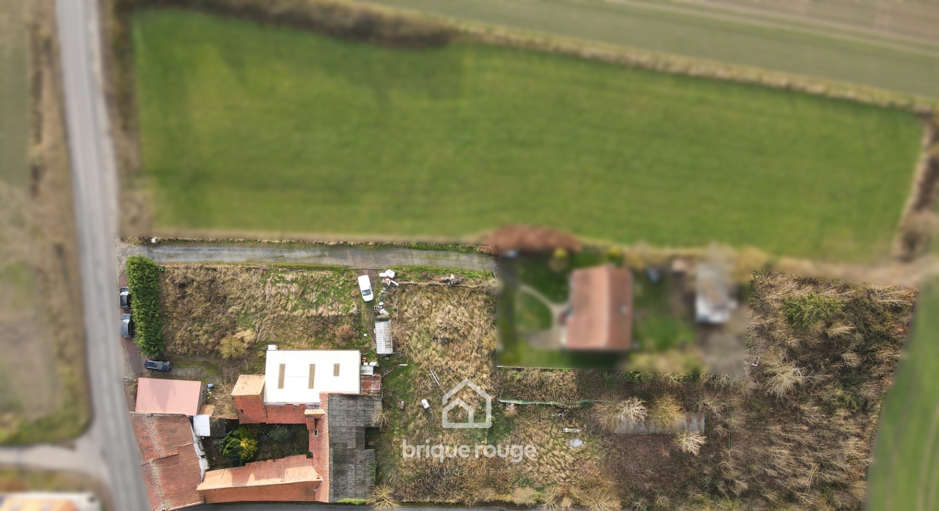 Opportunite rare   une ferme carree  reinventer  Photo 2 - Brique Rouge Immobilier