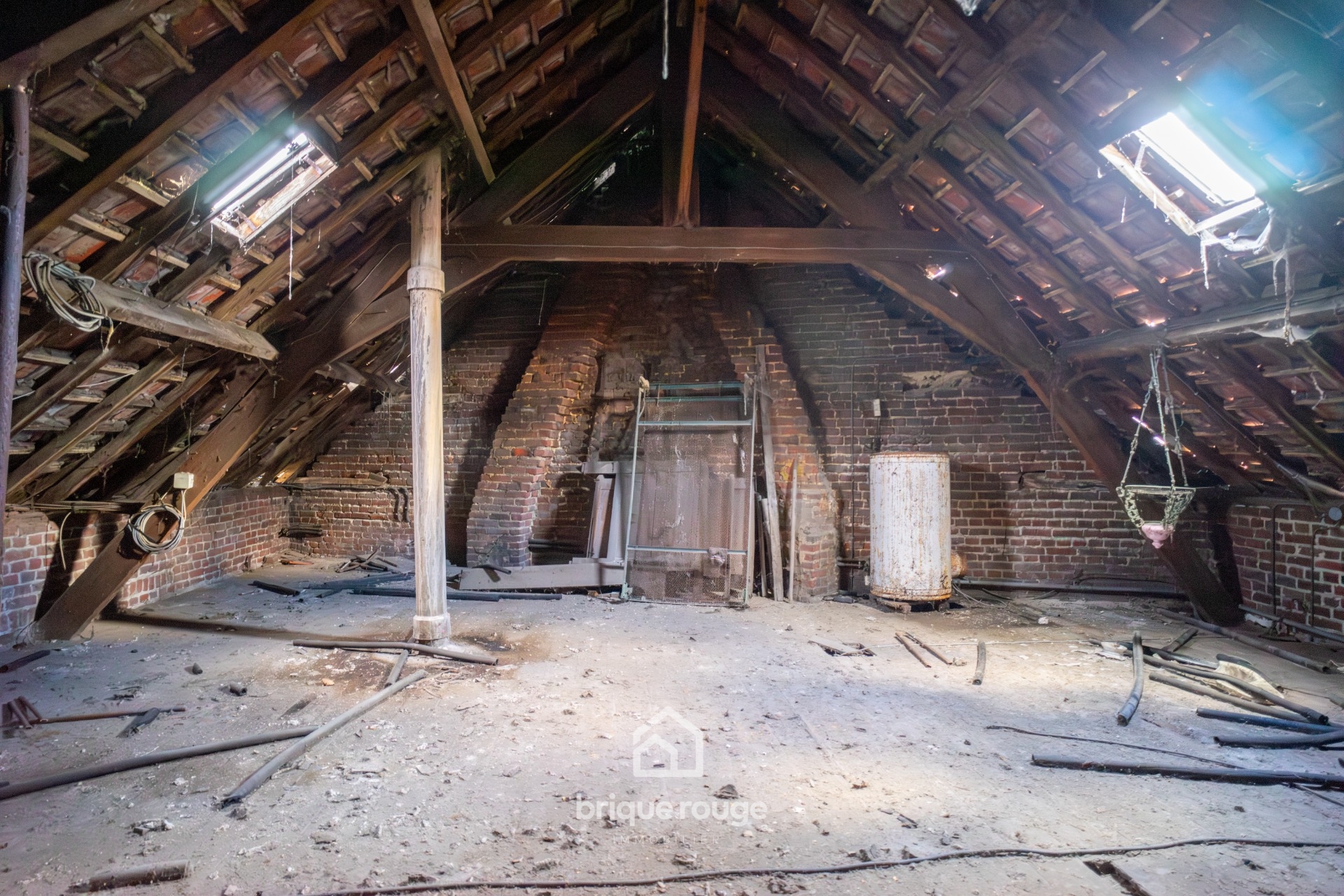 Opportunite rare   une ferme carree  reinventer  Photo 11 - Brique Rouge Immobilier