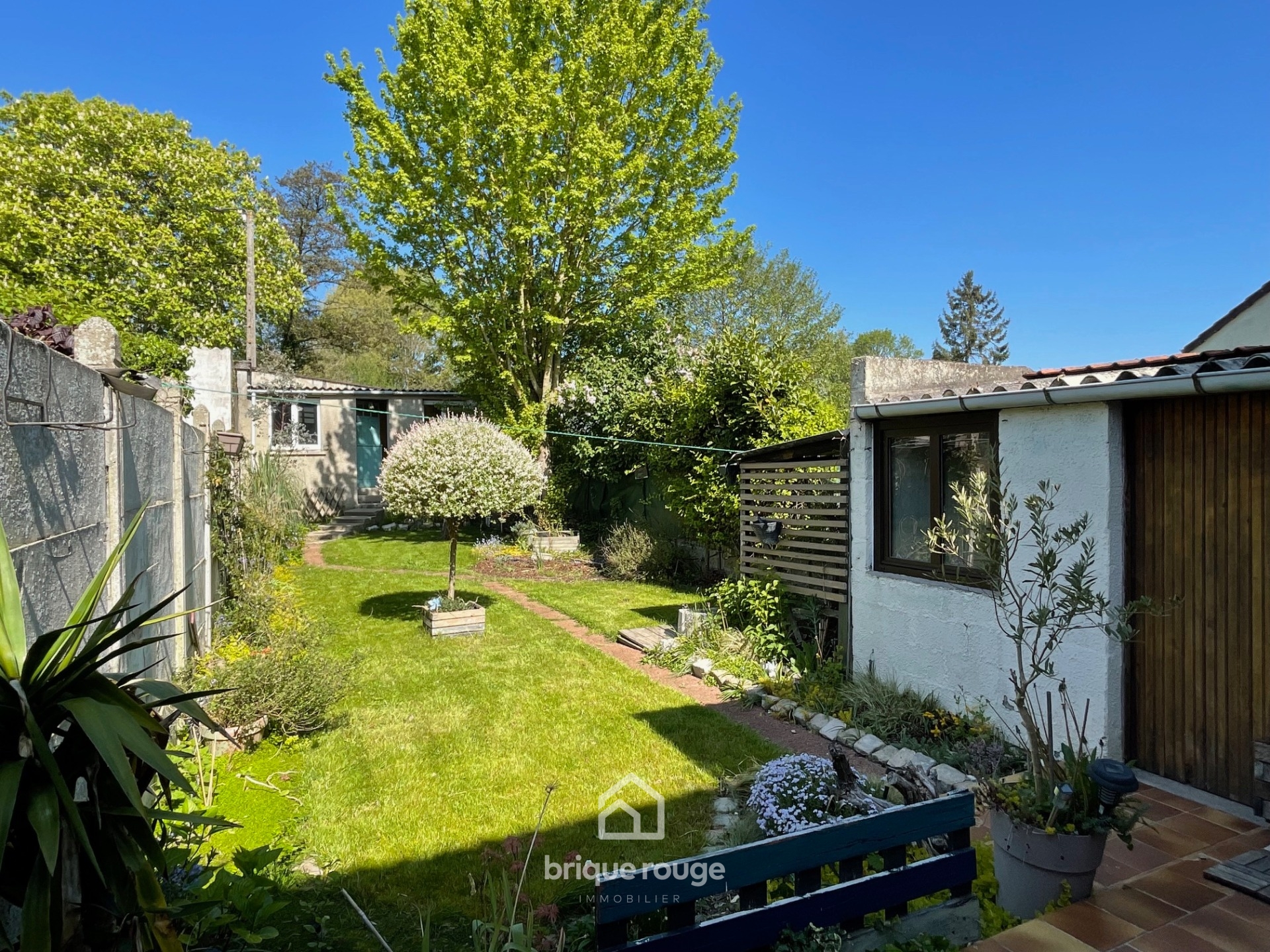 Bethune maison avec jardin et garage Photo 1 - Brique Rouge Immobilier