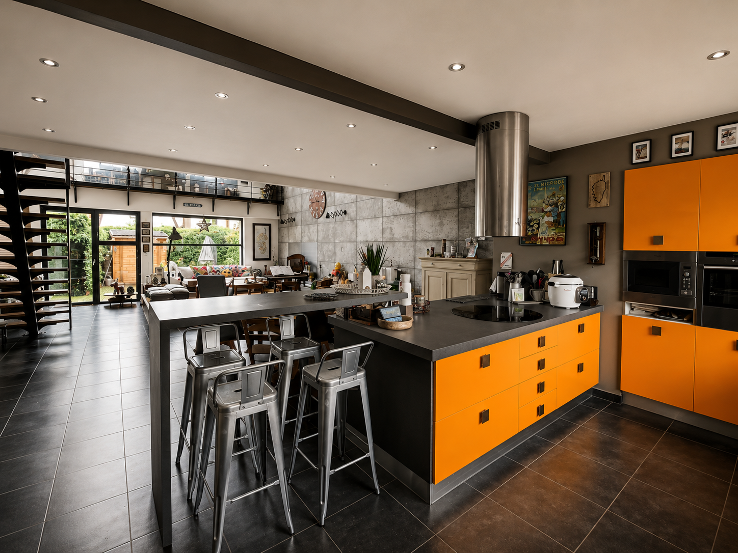 Maison semi indi style loft 3chambres exterieur parking Photo 4 - Brique Rouge Immobilier Maison semi indi style loft 3chambres exterieur parking Photo 4 - Brique Rouge Immobilier