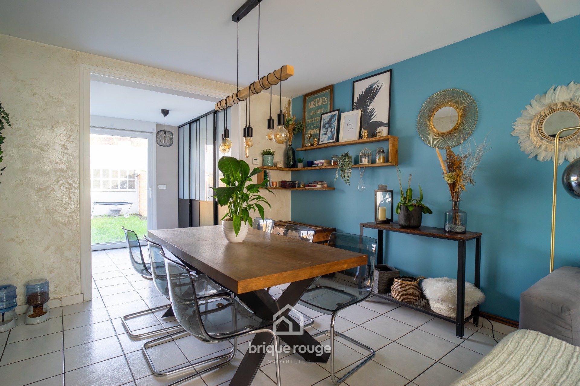 Jolie maison avec jardin renovee avec gout Photo 3 - Brique Rouge Immobilier Jolie maison avec jardin renovee avec gout Photo 3 - Brique Rouge Immobilier