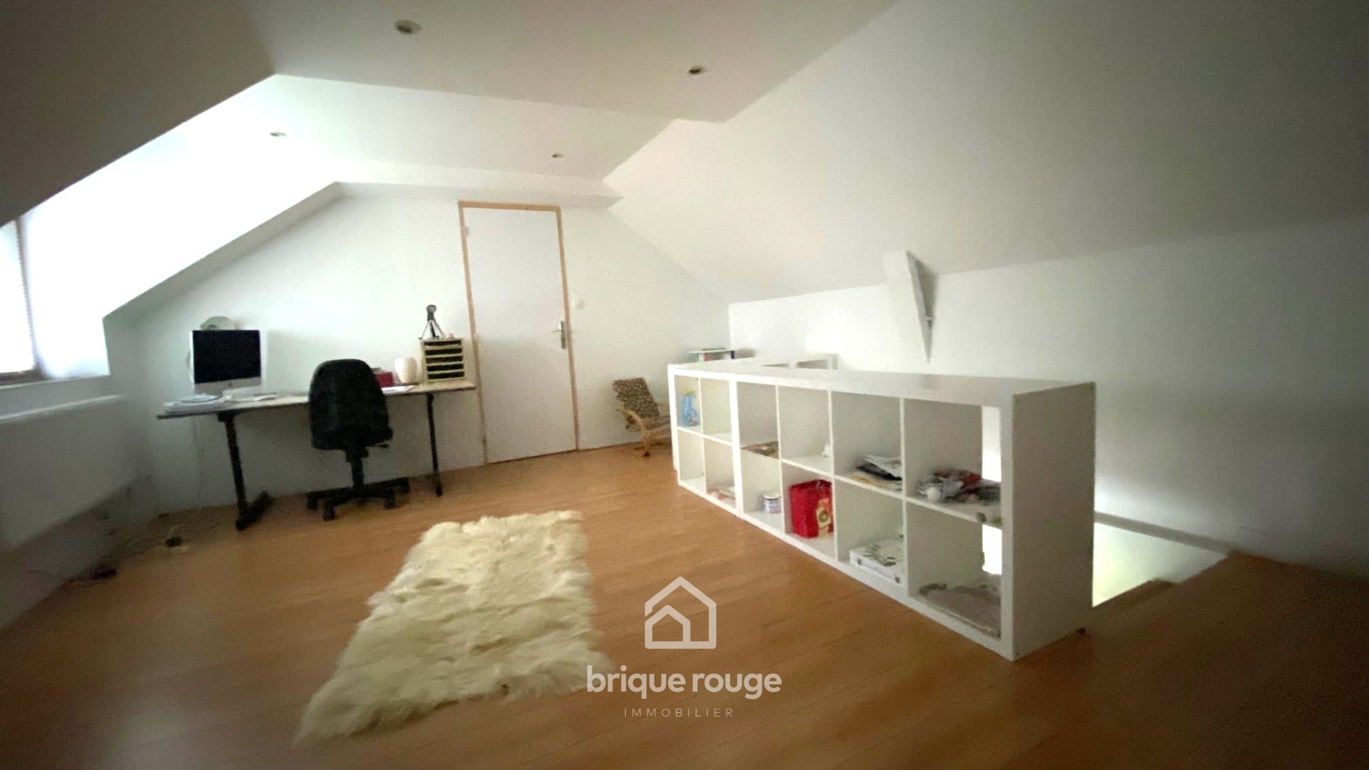 Maison familiale de caractere de 280m hab parking Photo 8 - Brique Rouge Immobilier