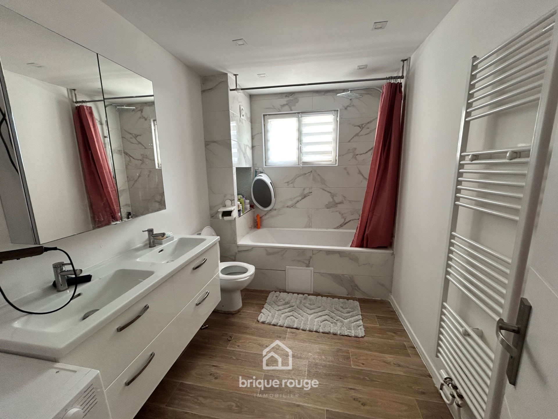 Belle maison entierement renovee Photo 5 - Brique Rouge Immobilier Belle maison entierement renovee Photo 5 - Brique Rouge Immobilier