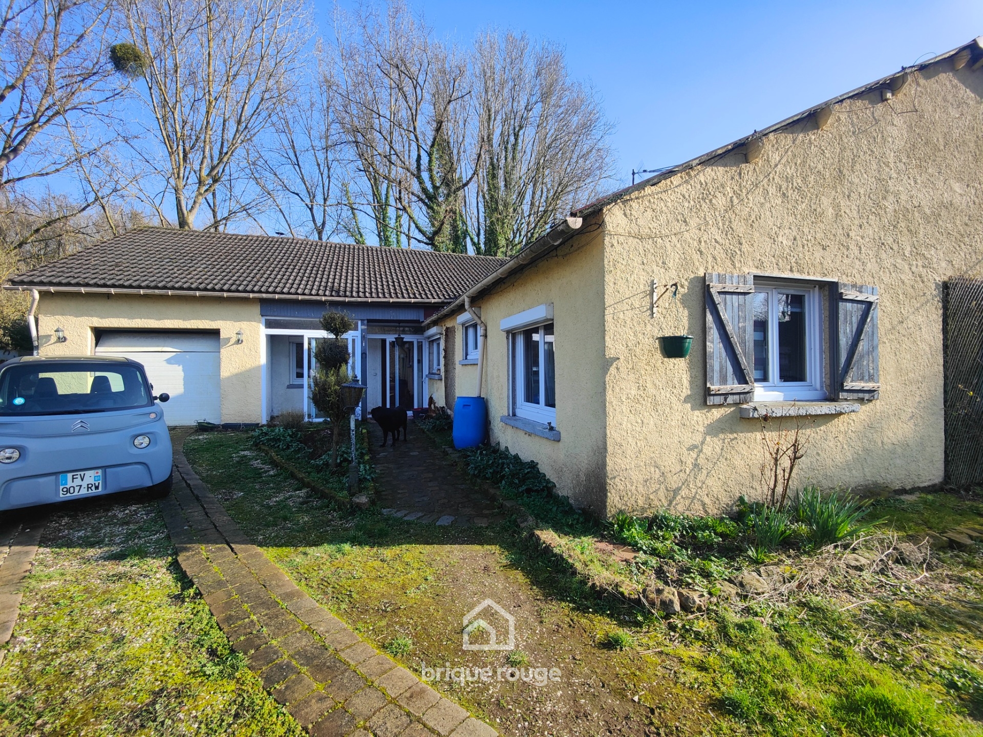 Plain pied individuel  5 chambres   bureau sur 850m Photo 4 - Brique Rouge Immobilier