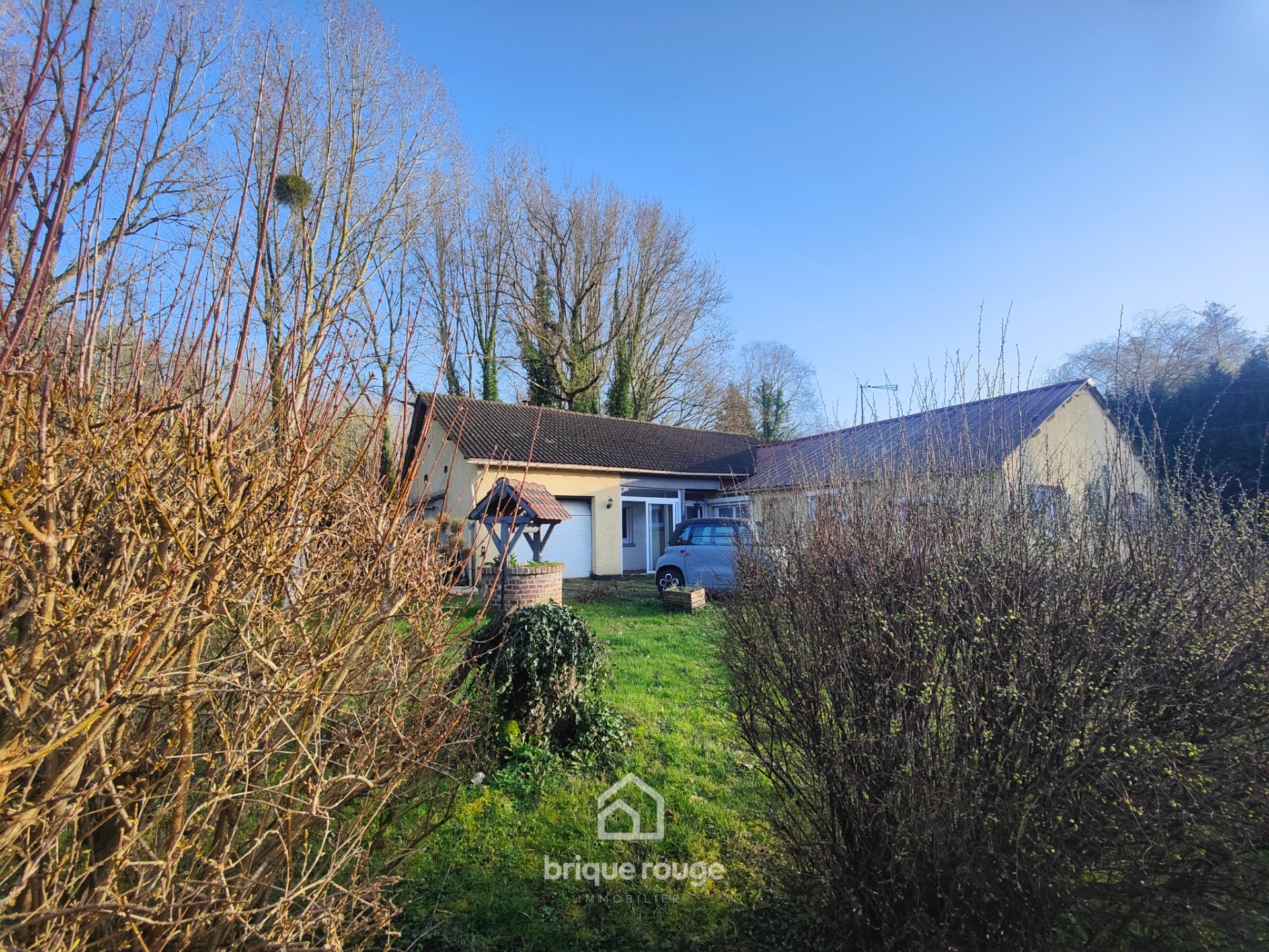 Plain pied individuel  5 chambres   bureau sur 850m Photo 5 - Brique Rouge Immobilier