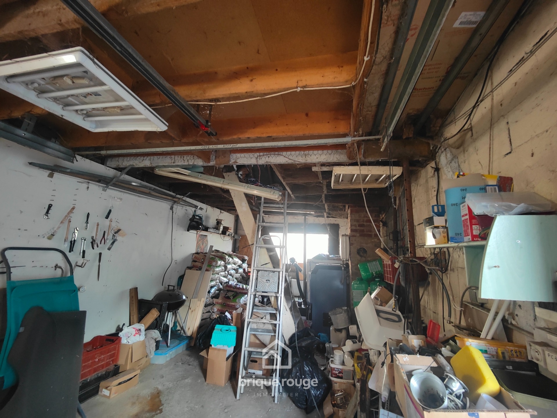 Plain pied individuel  5 chambres   bureau sur 850m Photo 18 - Brique Rouge Immobilier