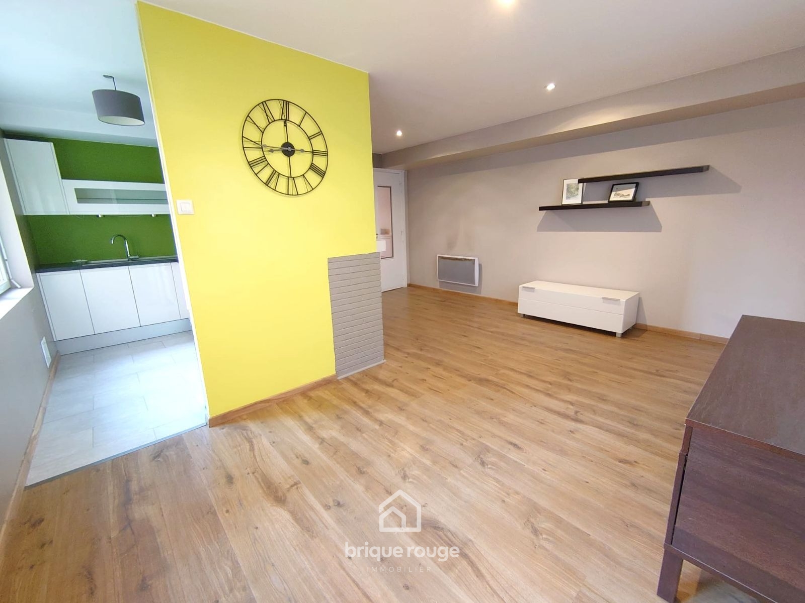 T2 secteur la madeleine saint maur Photo 2 - Brique Rouge Immobilier T2 secteur la madeleine saint maur Photo 2 - Brique Rouge Immobilier