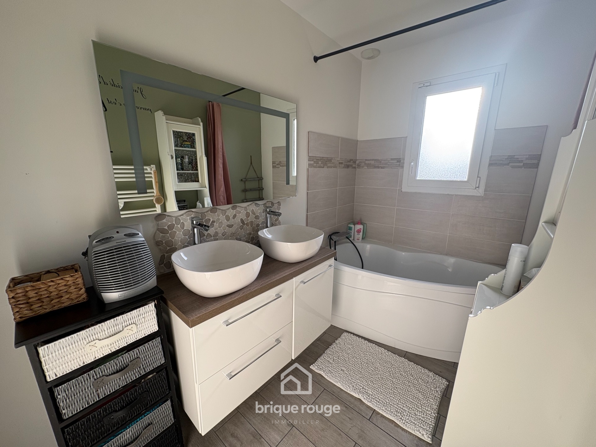 Plain pied individuel  rare sur le secteur  Photo 3 - Brique Rouge Immobilier