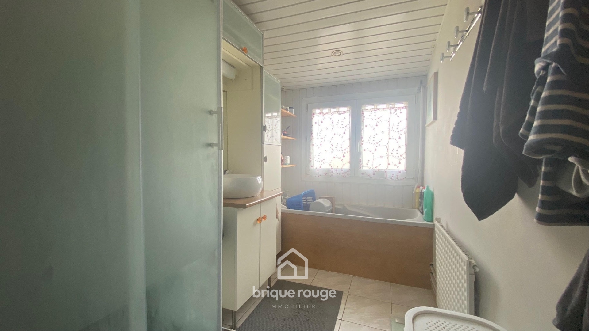 Maison de lotissement jardin garage   parking Photo 10 - Brique Rouge Immobilier