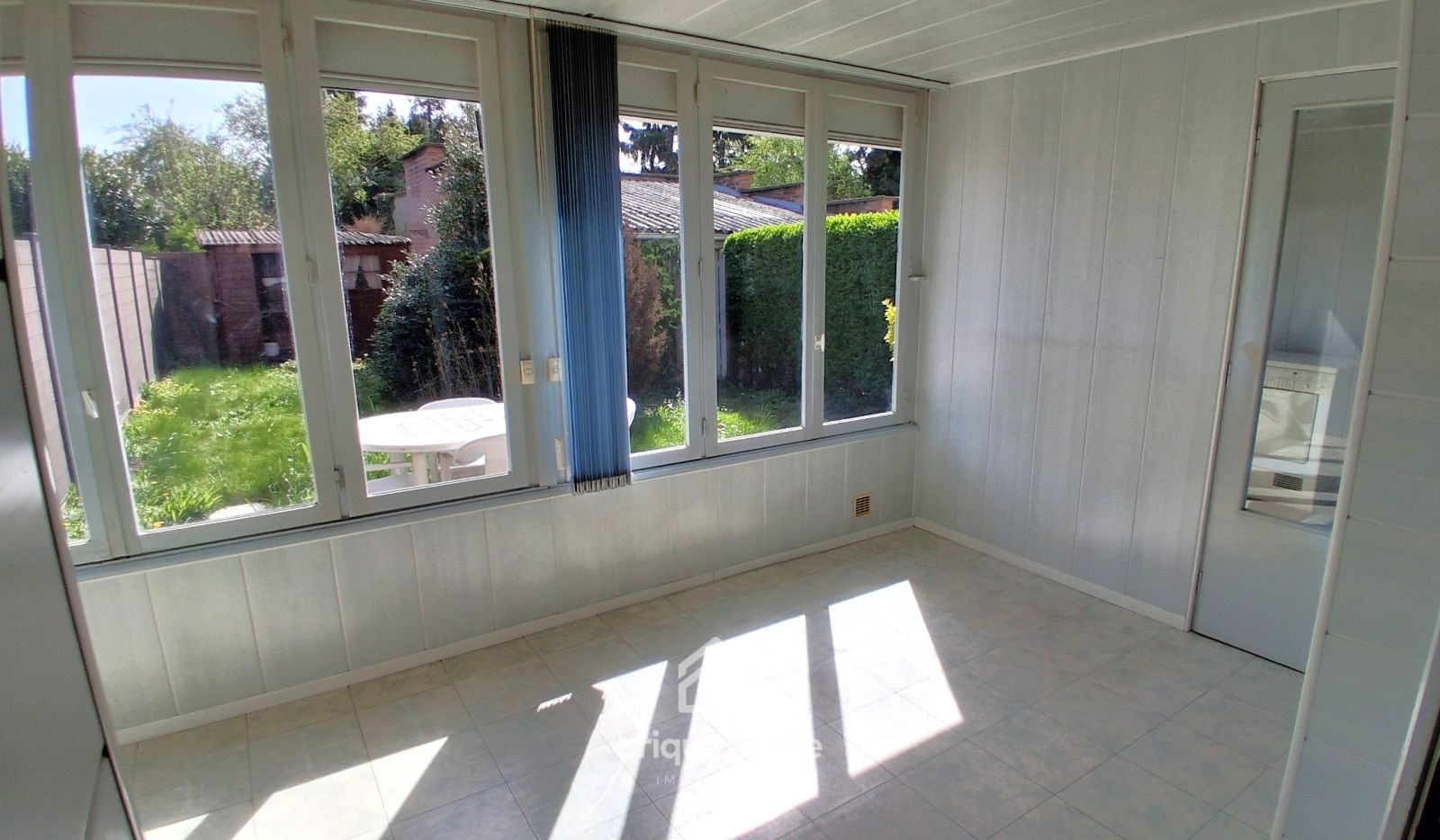 Maison batir 3 chambres jardin et garage Photo 4 - Brique Rouge Immobilier Maison batir 3 chambres jardin et garage Photo 4 - Brique Rouge Immobilier