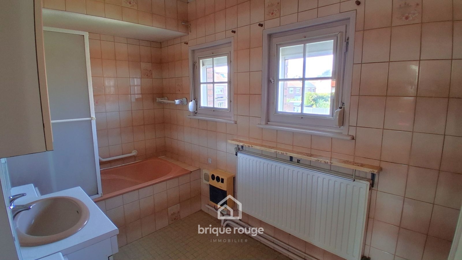 Maison batir 3 chambres jardin et garage Photo 10 - Brique Rouge Immobilier Maison batir 3 chambres jardin et garage Photo 10 - Brique Rouge Immobilier