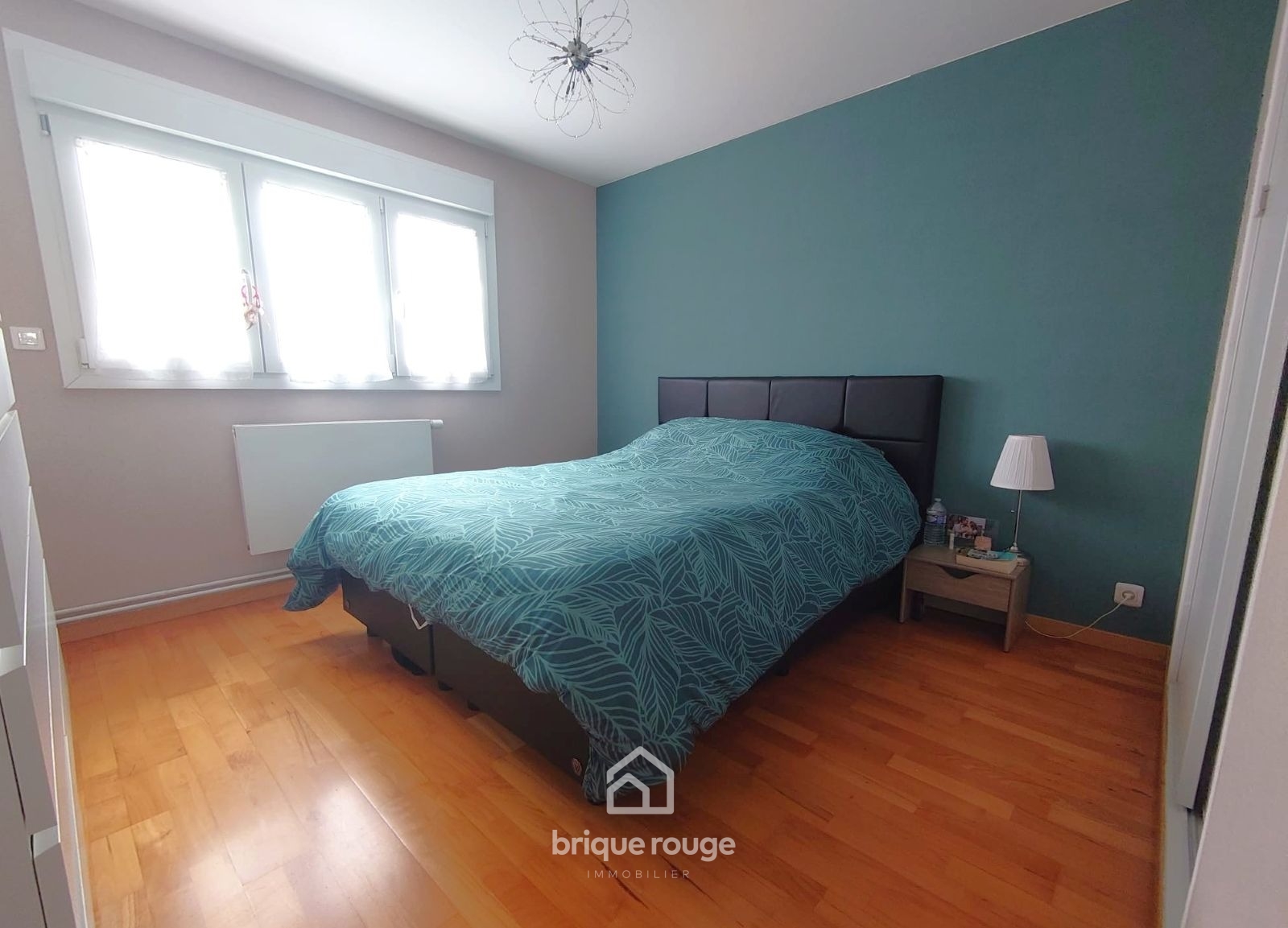 Magnifique maison semi individuelle entierement renovee Photo 8 - Brique Rouge Immobilier