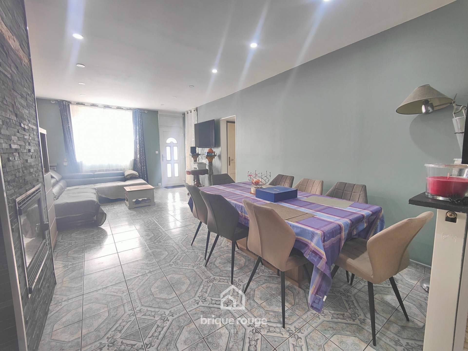 A 2 mn du metro et chr maison  3 chambres bureau   exterieur Photo 2 - Brique Rouge Immobilier