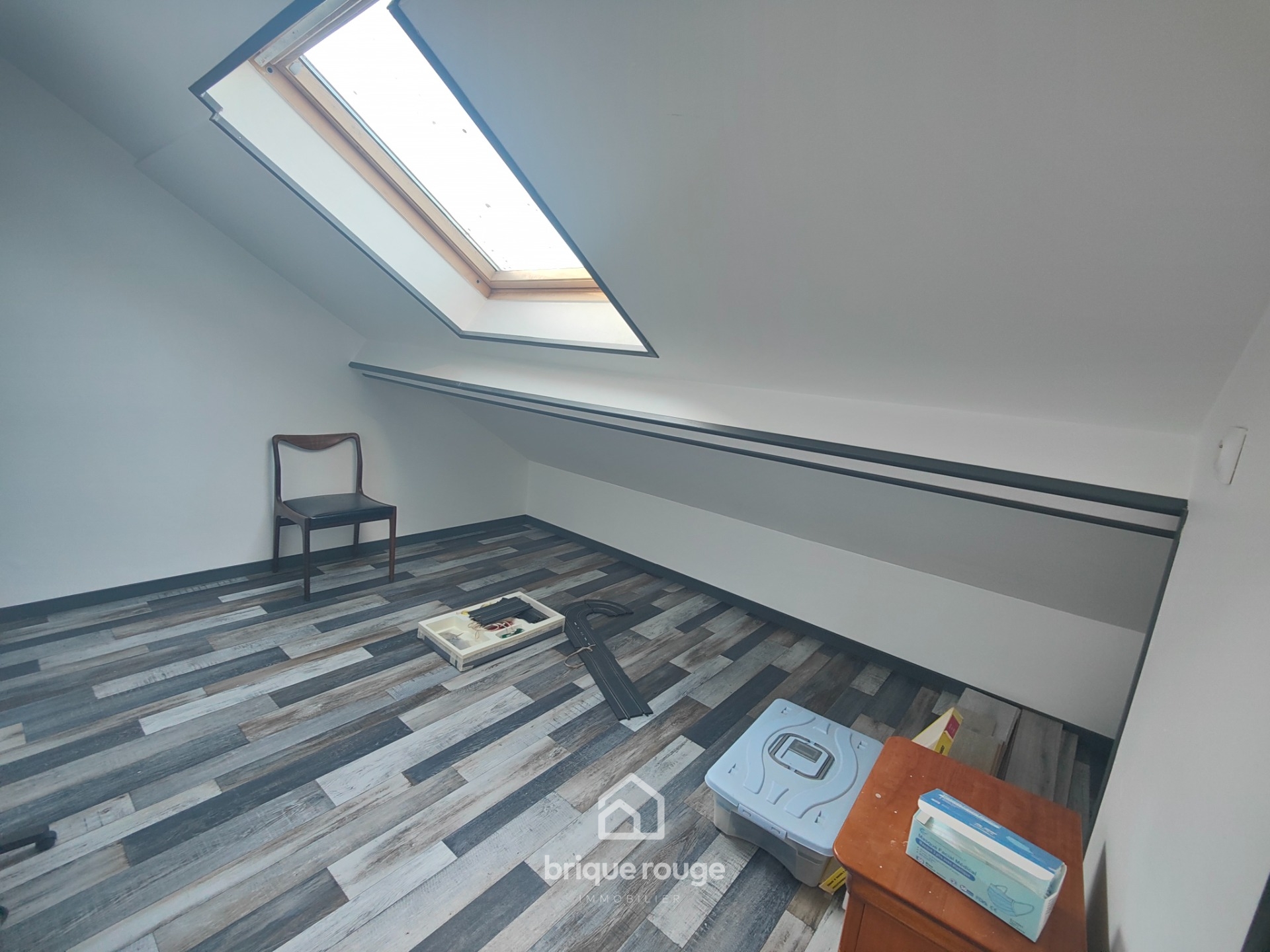 A 2 mn du metro et chr maison  3 chambres bureau   exterieur Photo 8 - Brique Rouge Immobilier