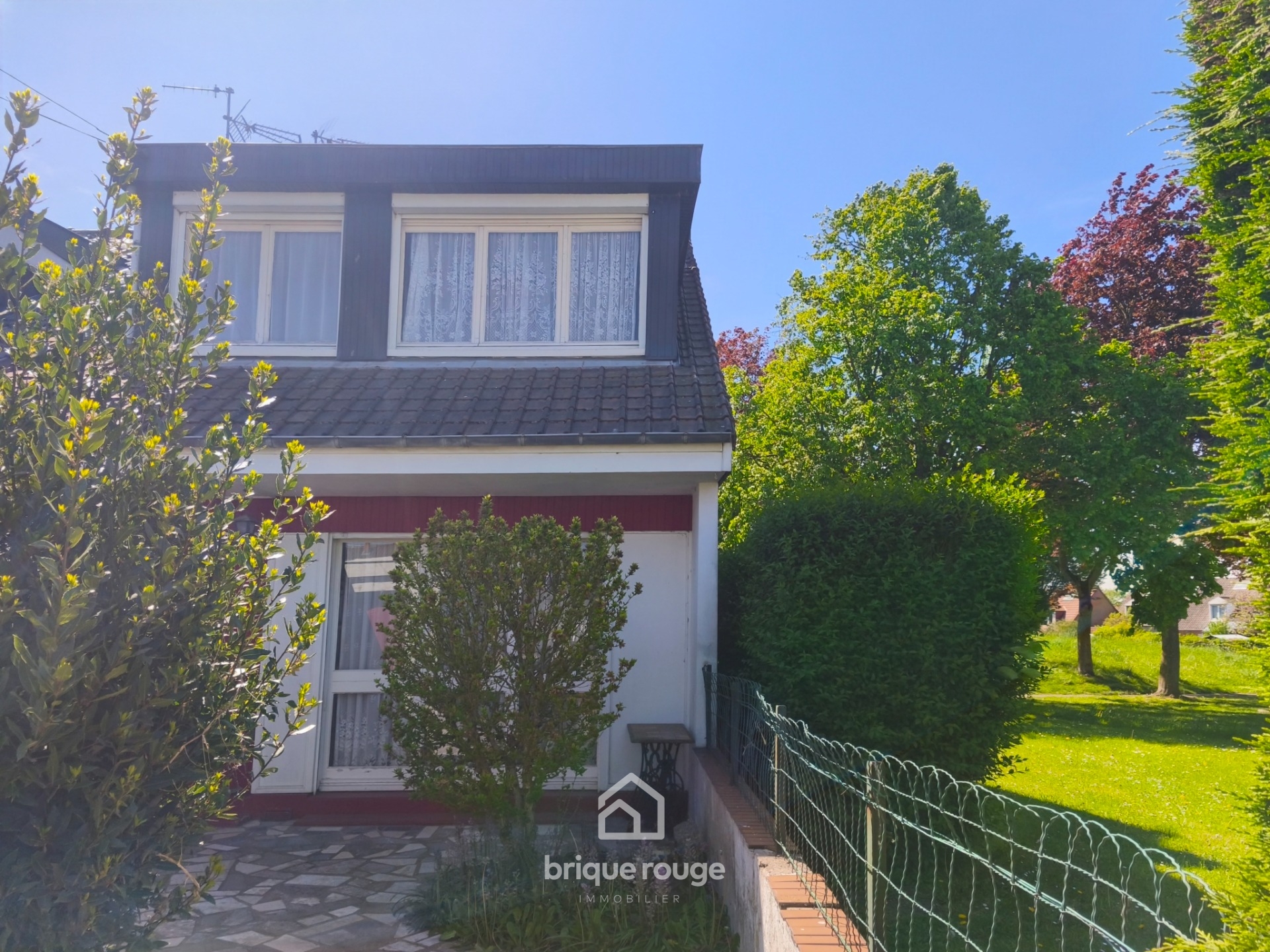 Une exclusivite brique rouge Photo 1 - Brique Rouge Immobilier Une exclusivite brique rouge Photo 1 - Brique Rouge Immobilier