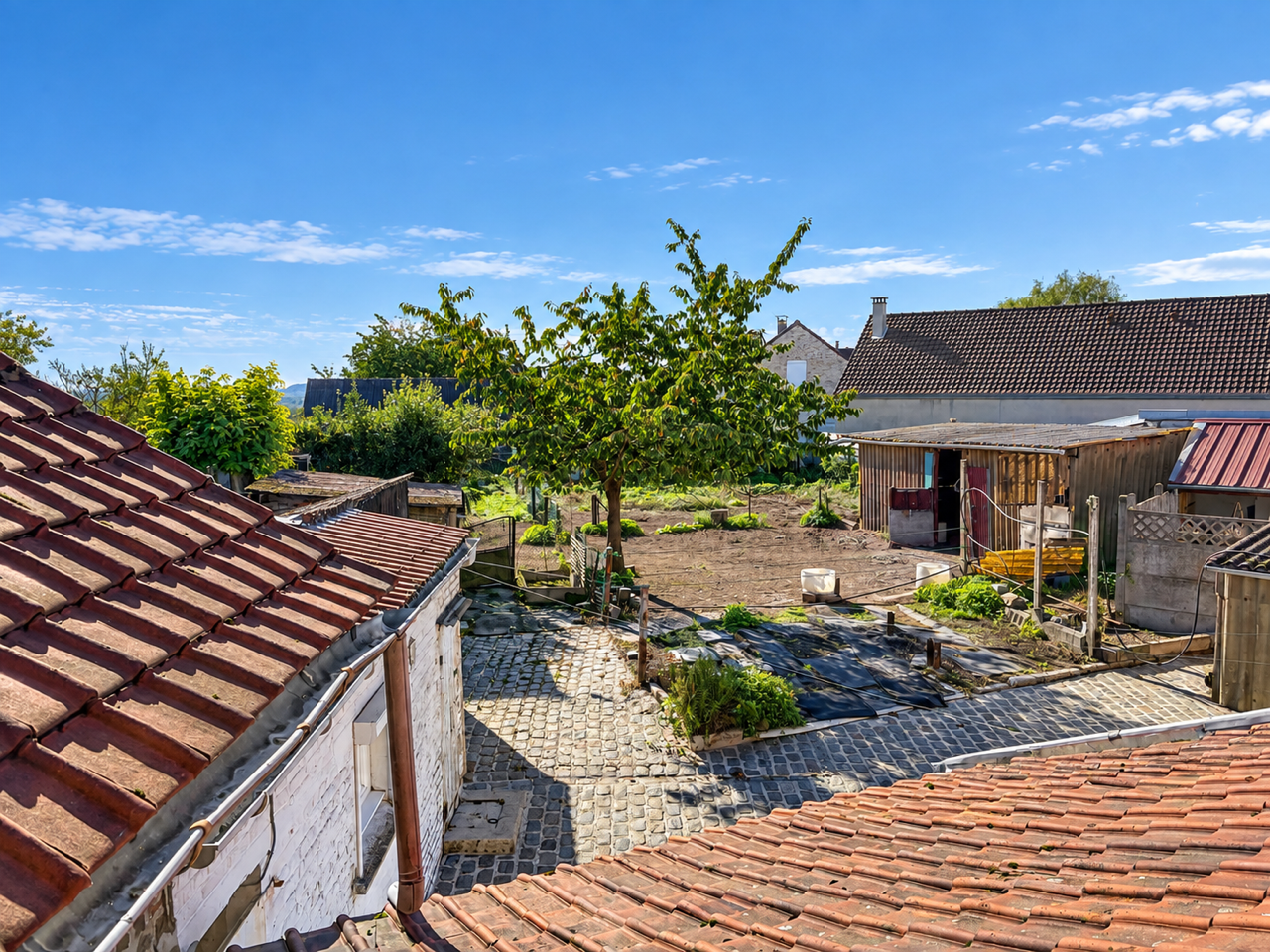 Maison 160m 4 chambres 2 garages terrain constructible Photo 3 - Brique Rouge Immobilier Maison 160m 4 chambres 2 garages terrain constructible Photo 3 - Brique Rouge Immobilier
