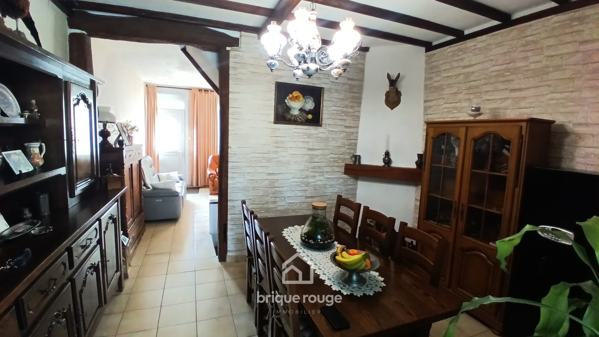 Belle maison de ville situee sur seclin proximite gare Photo 2 - Brique Rouge Immobilier Belle maison de ville situee sur seclin proximite gare Photo 2 - Brique Rouge Immobilier