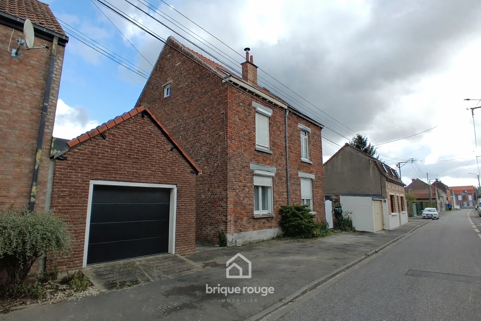 Maison de ville au coeur de camphin en carembault Photo 1 - Brique Rouge Immobilier