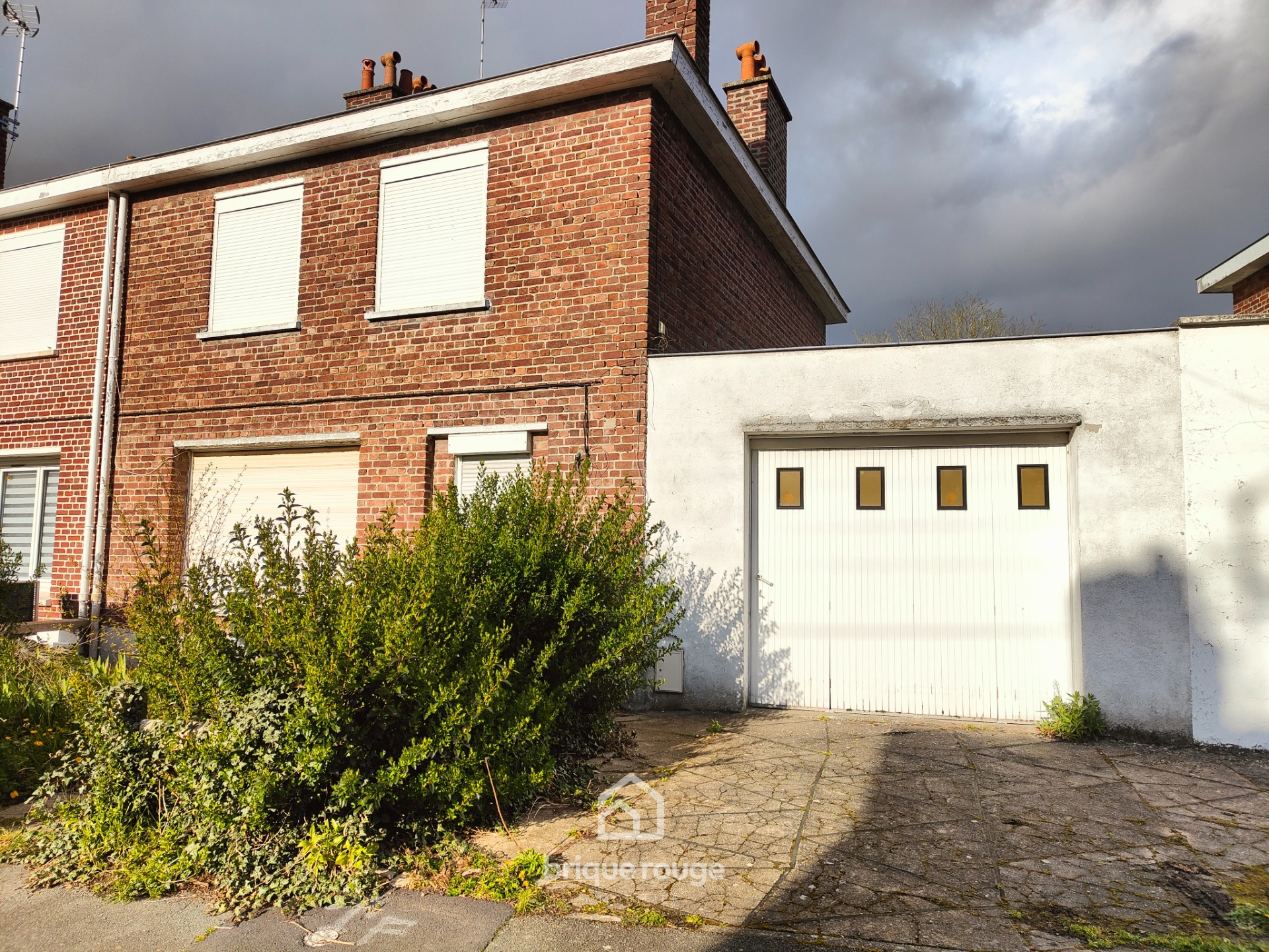 Hallennes semi individuelle 4 chambres jardin garage double Photo 1 - Brique Rouge Immobilier