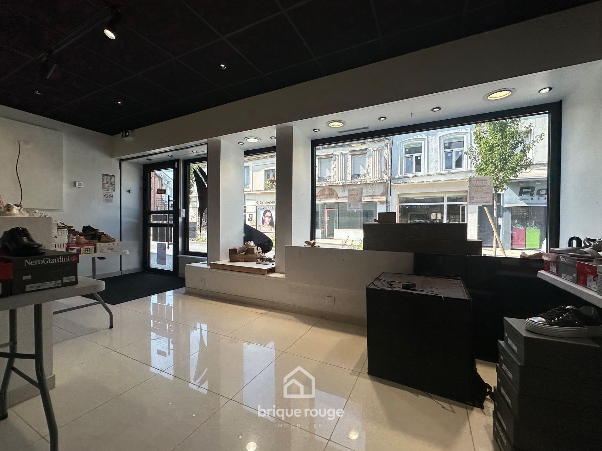 Local commercial 145m centre bruay la buissiere Photo 4 - Brique Rouge Immobilier Local commercial 145m centre bruay la buissiere Photo 4 - Brique Rouge Immobilier