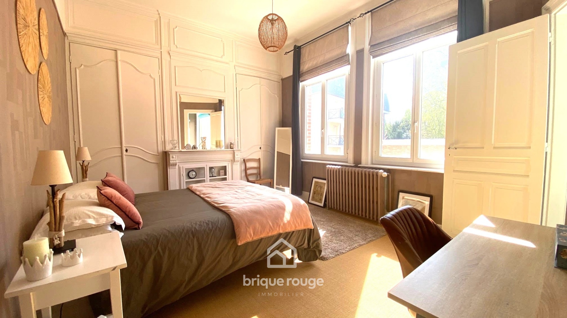 Magnifique maison bourgeoise patio et cour Photo 11 - Brique Rouge Immobilier Magnifique maison bourgeoise patio et cour Photo 11 - Brique Rouge Immobilier