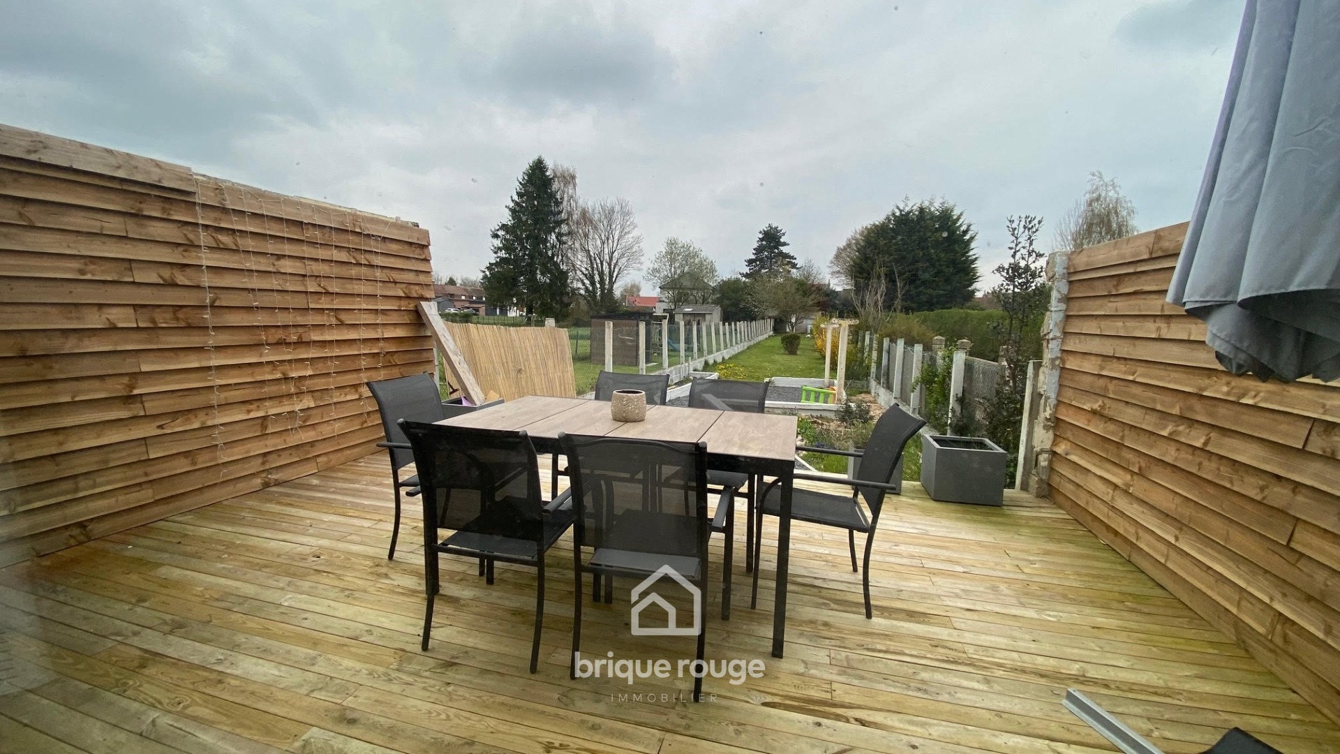Maison renovee 3 chambres jardin parking Photo 8 - Brique Rouge Immobilier
