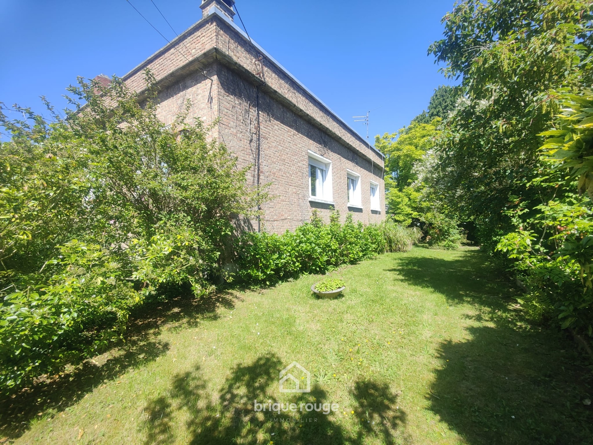 Wattignies plain pied individuel garage sur plus de 900m Photo 1 - Brique Rouge Immobilier Wattignies plain pied individuel garage sur plus de 900m Photo 1 - Brique Rouge Immobilier
