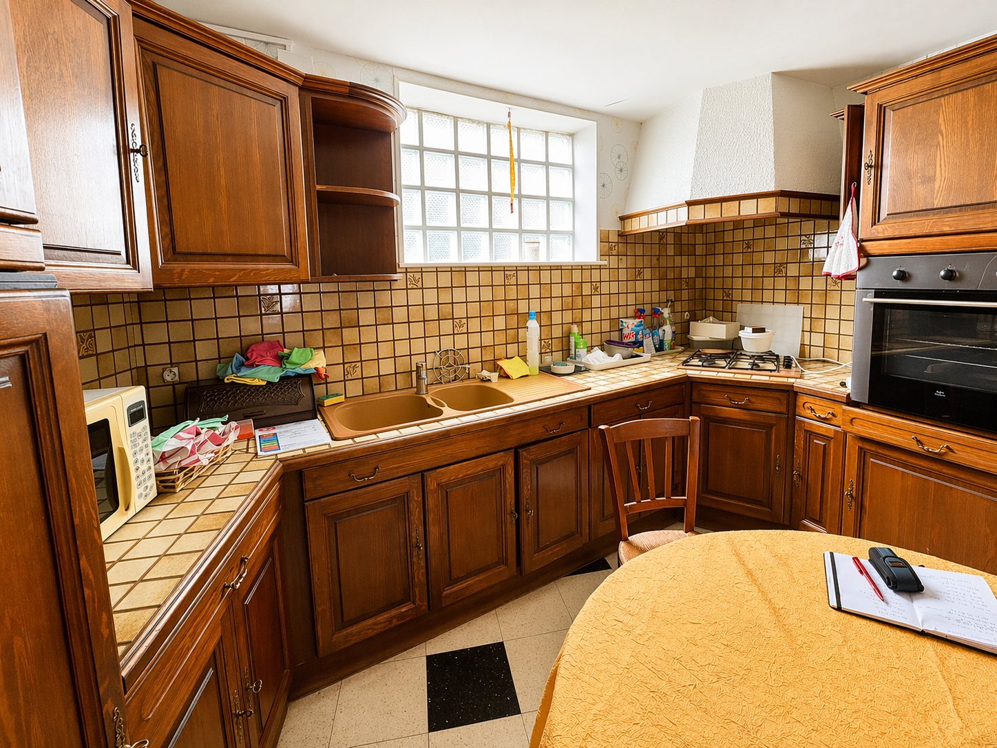 Semi plain pied 4 chambres 110 m garage et cour Photo 5 - Brique Rouge Immobilier