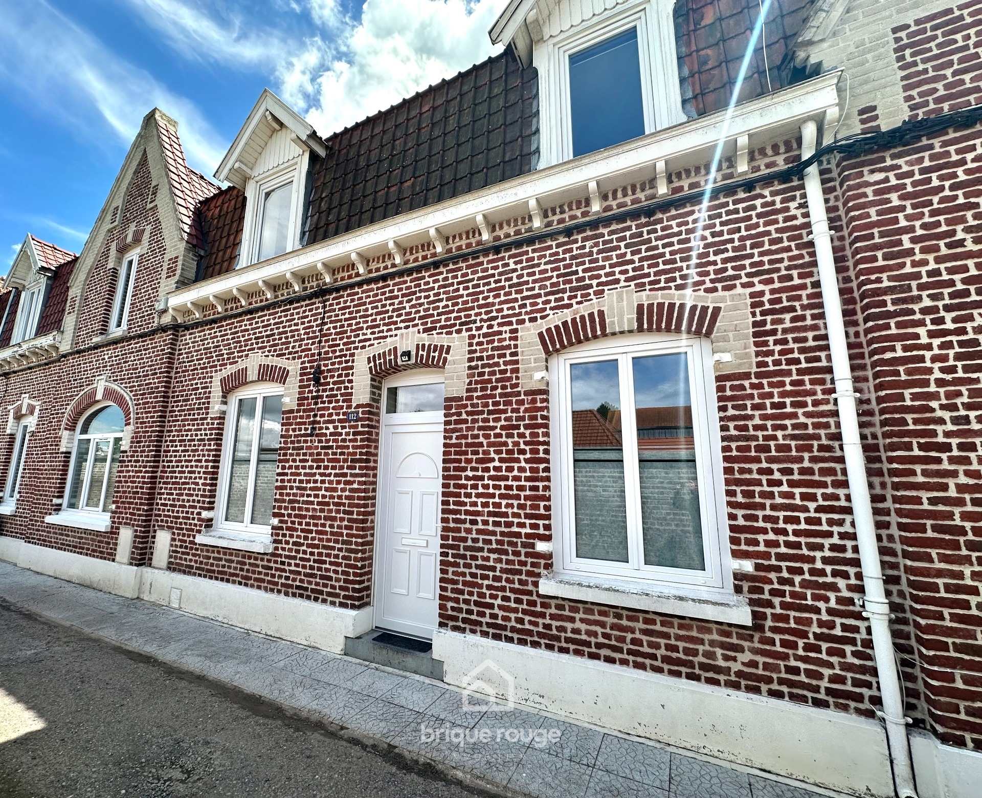Maison entierement renovee 2 chambres garage et cour Photo 10 - Brique Rouge Immobilier Maison entierement renovee 2 chambres garage et cour Photo 10 - Brique Rouge Immobilier