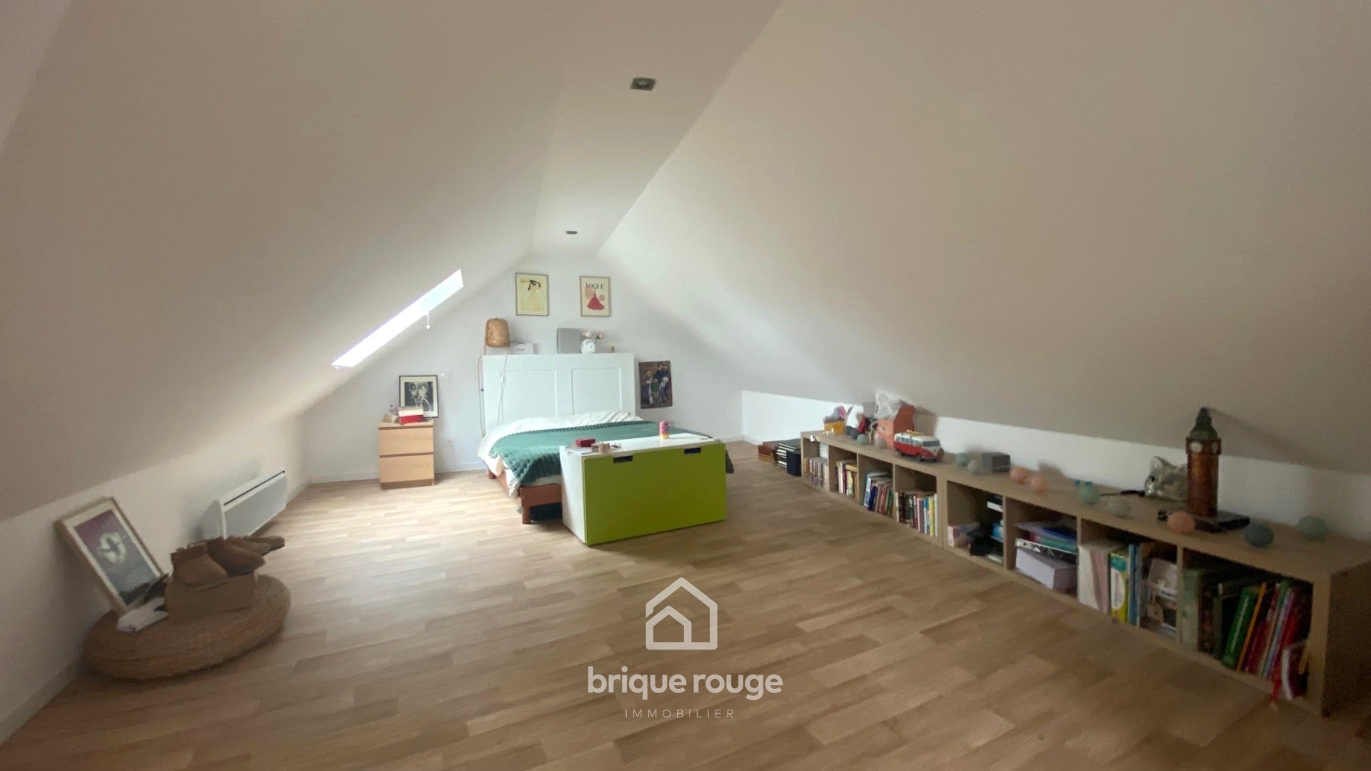 En exclusivite semi plain pied style longere avec jardin Photo 4 - Brique Rouge Immobilier En exclusivite semi plain pied style longere avec jardin Photo 4 - Brique Rouge Immobilier