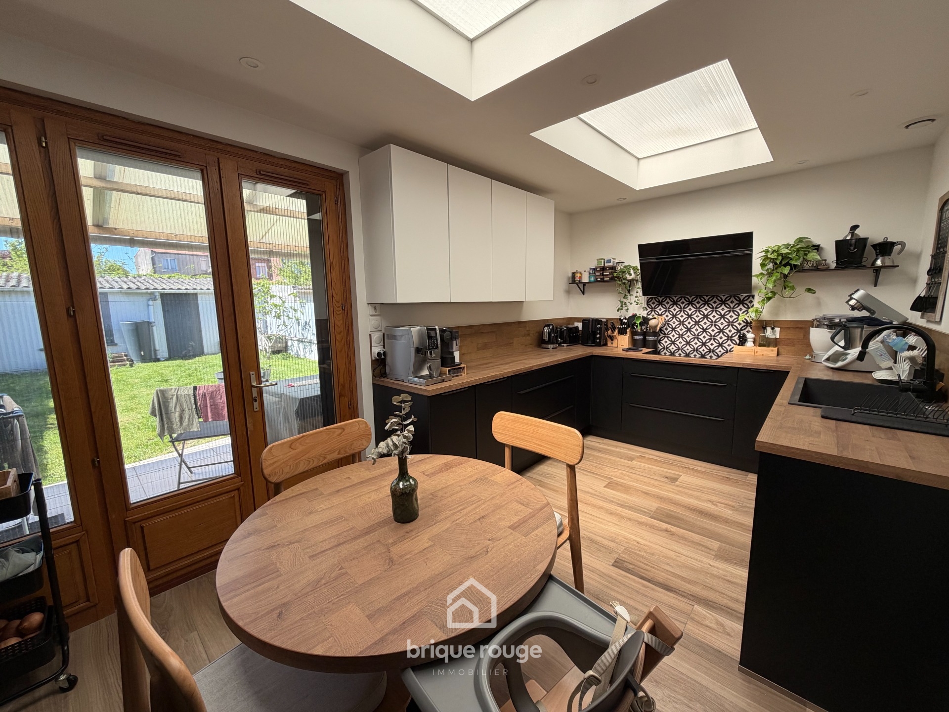 Maison de 1950 renovee avec gout  Photo 2 - Brique Rouge Immobilier